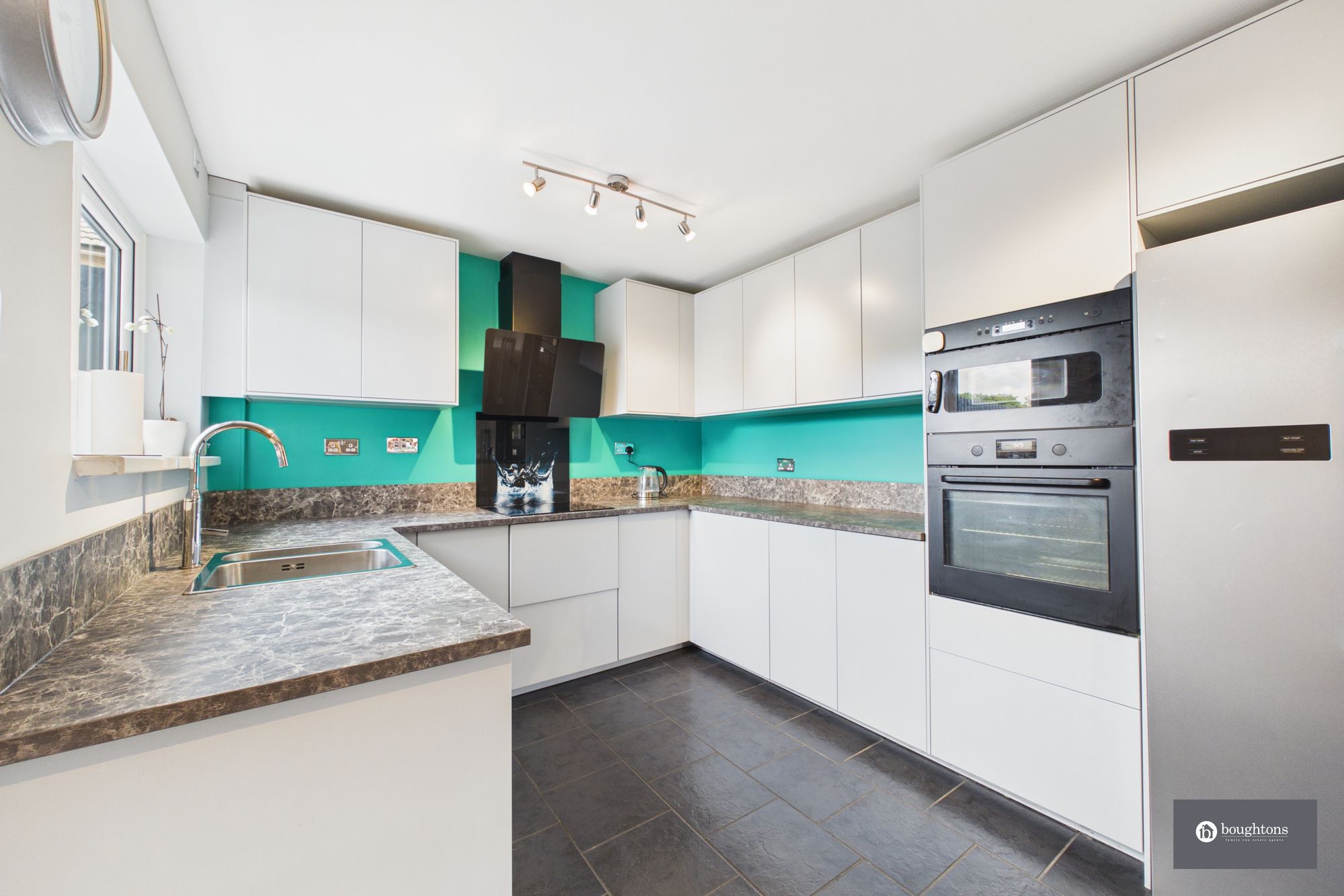 3 bed semi-detached house for sale in Abbey Road, Syresham, NN13  - Property Image 3