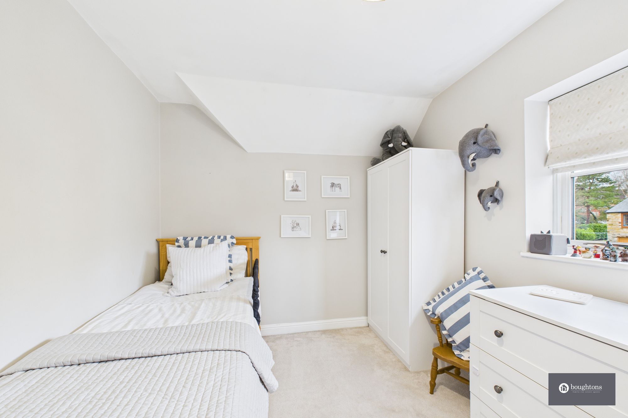 3 bed semi-detached house for sale in High Street, Shutlanger, NN12  - Property Image 20