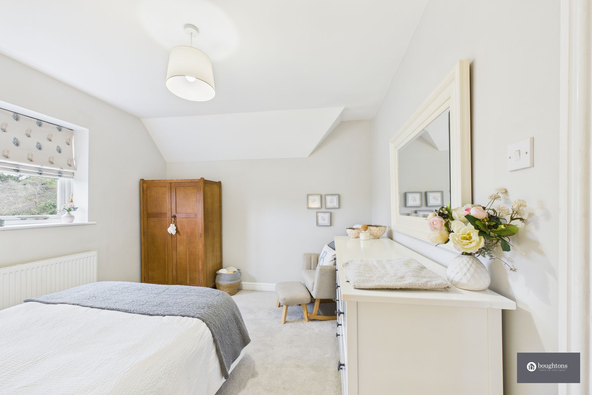 3 bed semi-detached house for sale in High Street, Shutlanger, NN12  - Property Image 19