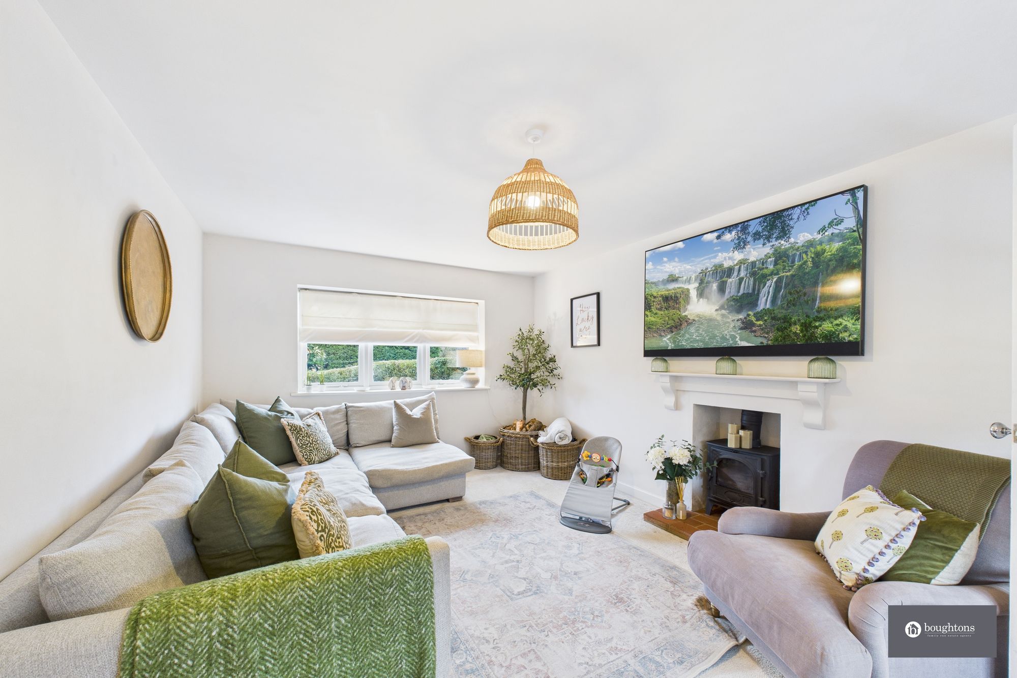 3 bed semi-detached house for sale in High Street, Shutlanger, NN12  - Property Image 2