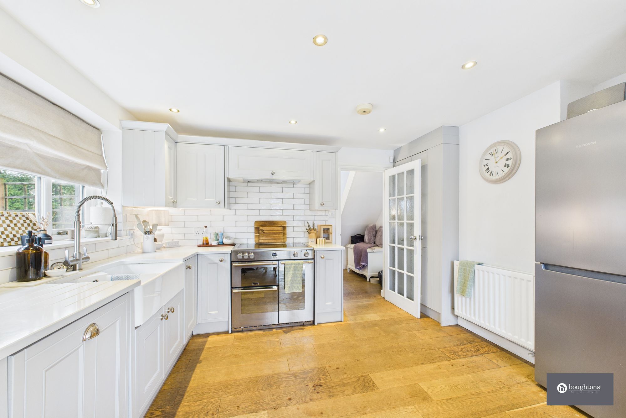 3 bed semi-detached house for sale in High Street, Shutlanger, NN12  - Property Image 3