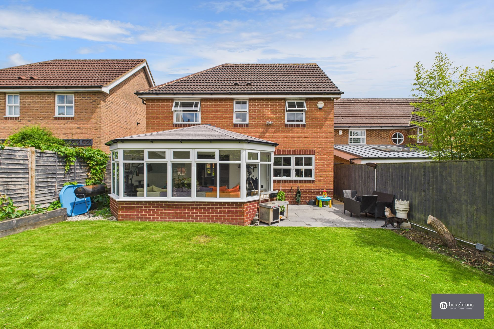 4 bed detached house for sale in Robin Ride, Brackley, NN13  - Property Image 28