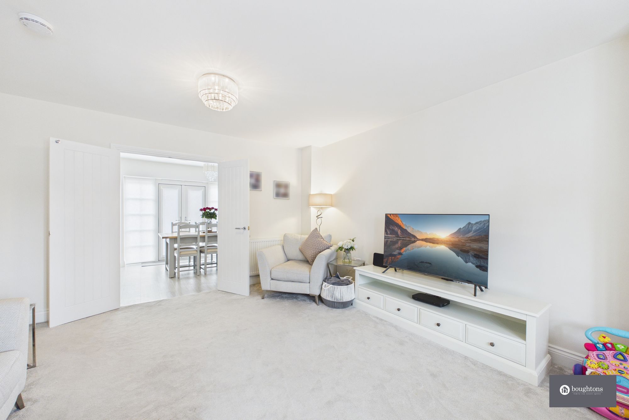 4 bed detached house for sale in Field View, Brackley, NN13  - Property Image 11