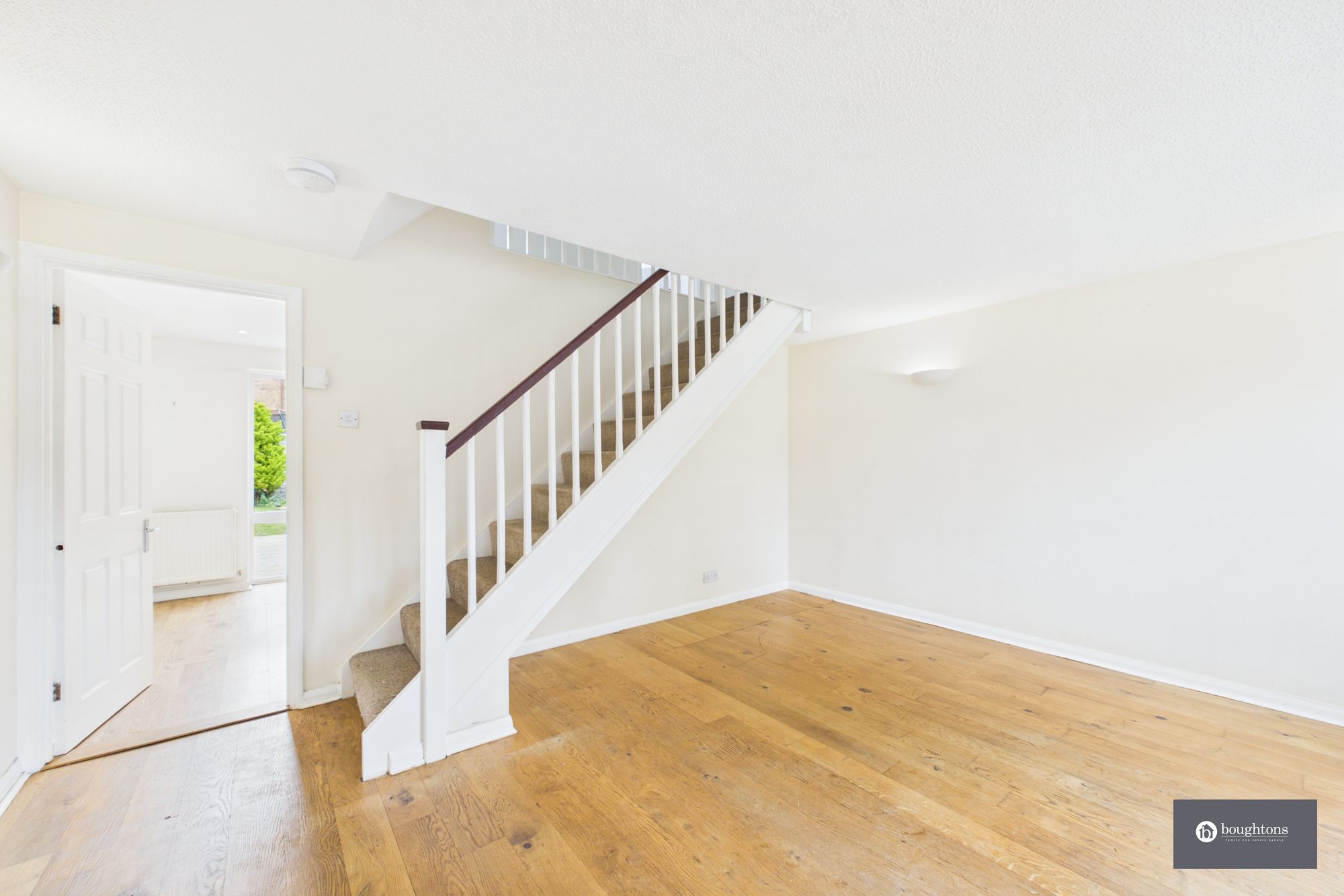 5 bed end of terrace house for sale in Johnson Avenue, Brackley, NN13  - Property Image 3