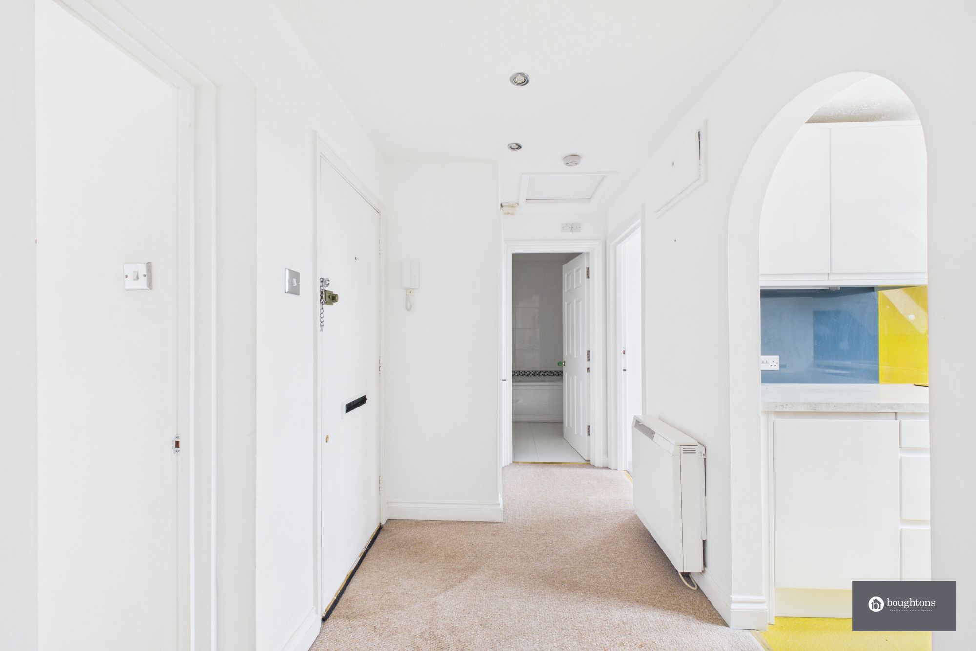 2 bed flat for sale in Buckingham Road, Winslow, MK18  - Property Image 6
