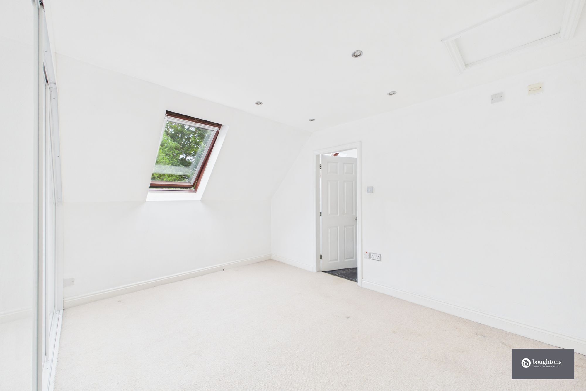2 bed flat for sale in Buckingham Road, Winslow, MK18  - Property Image 15