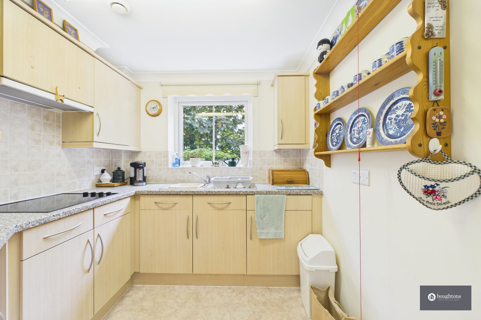 1 bed flat for sale in Buckingham Road, St. Rumbolds Court Buckingham Road, NN13  - Property Image 4