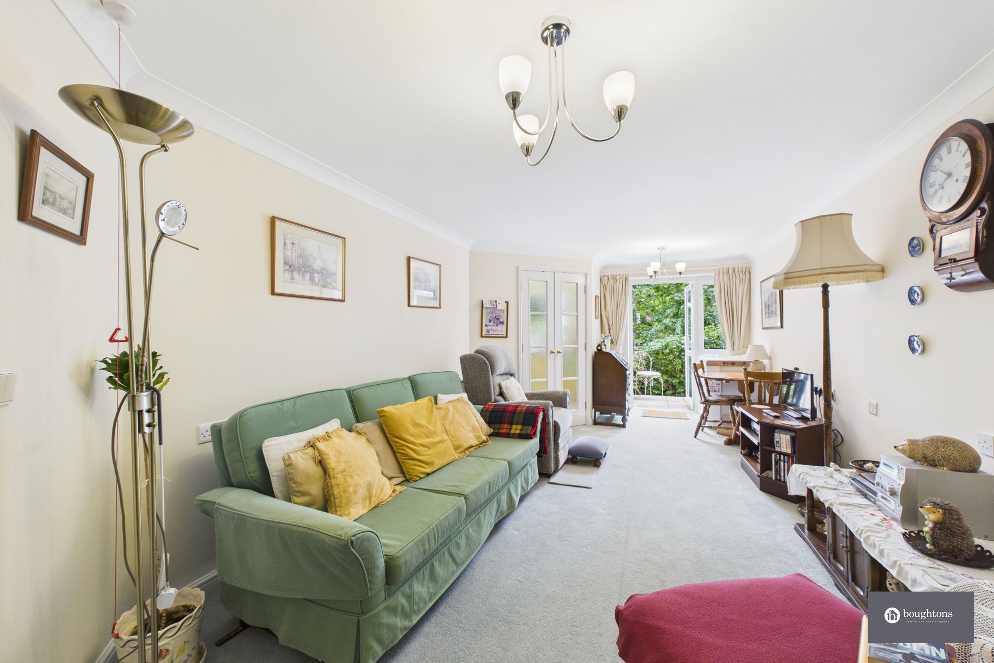 1 bed flat for sale in Buckingham Road, St. Rumbolds Court Buckingham Road, NN13  - Property Image 3