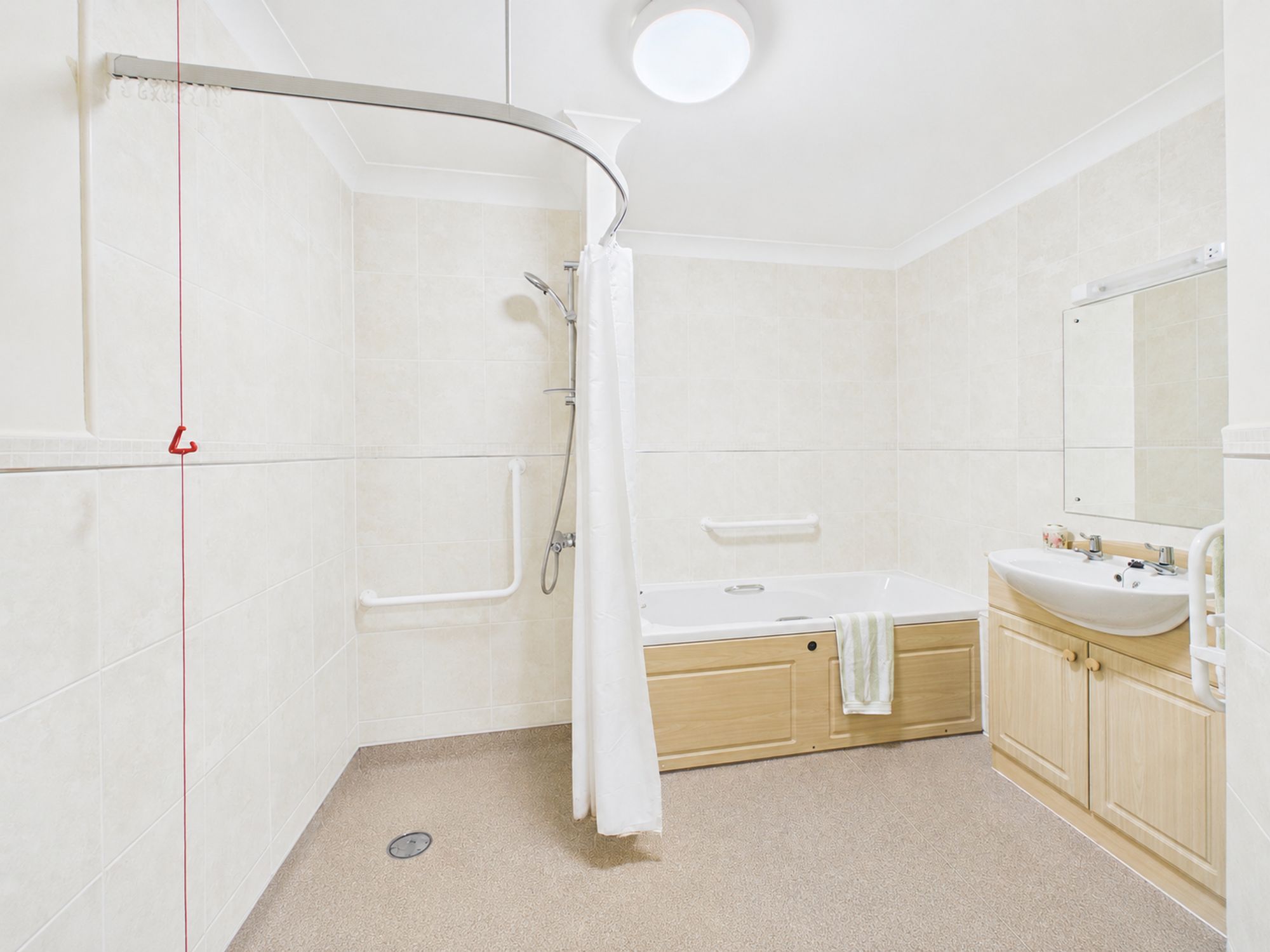 1 bed flat for sale in Buckingham Road, St. Rumbolds Court Buckingham Road, NN13  - Property Image 13