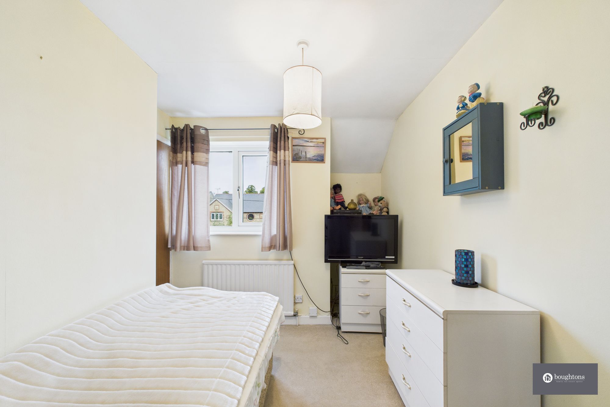 4 bed detached house for sale in Church Street, Helmdon, NN13  - Property Image 18