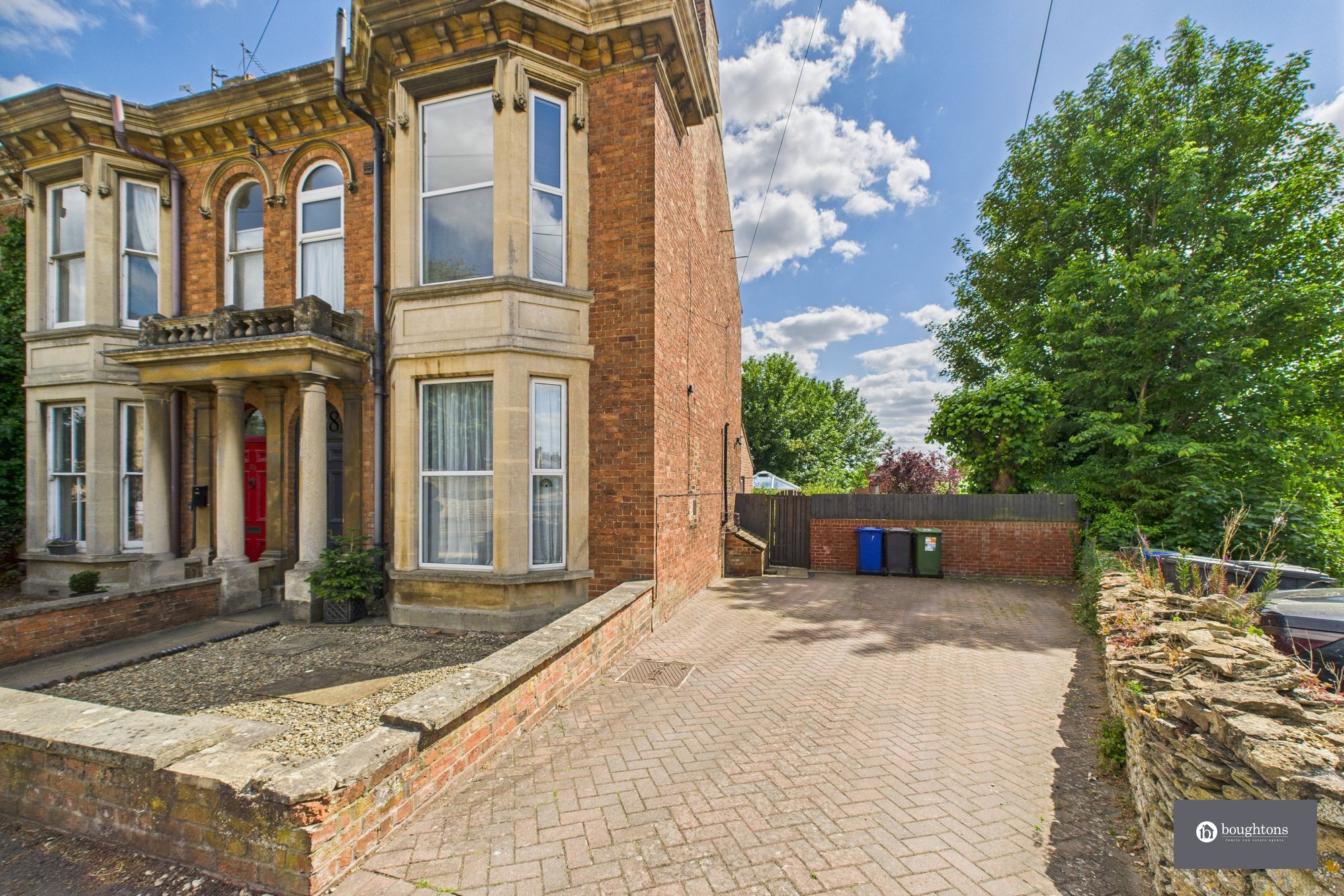 3 bed semi-detached house for sale in Banbury Road, Brackley, NN13  - Property Image 25