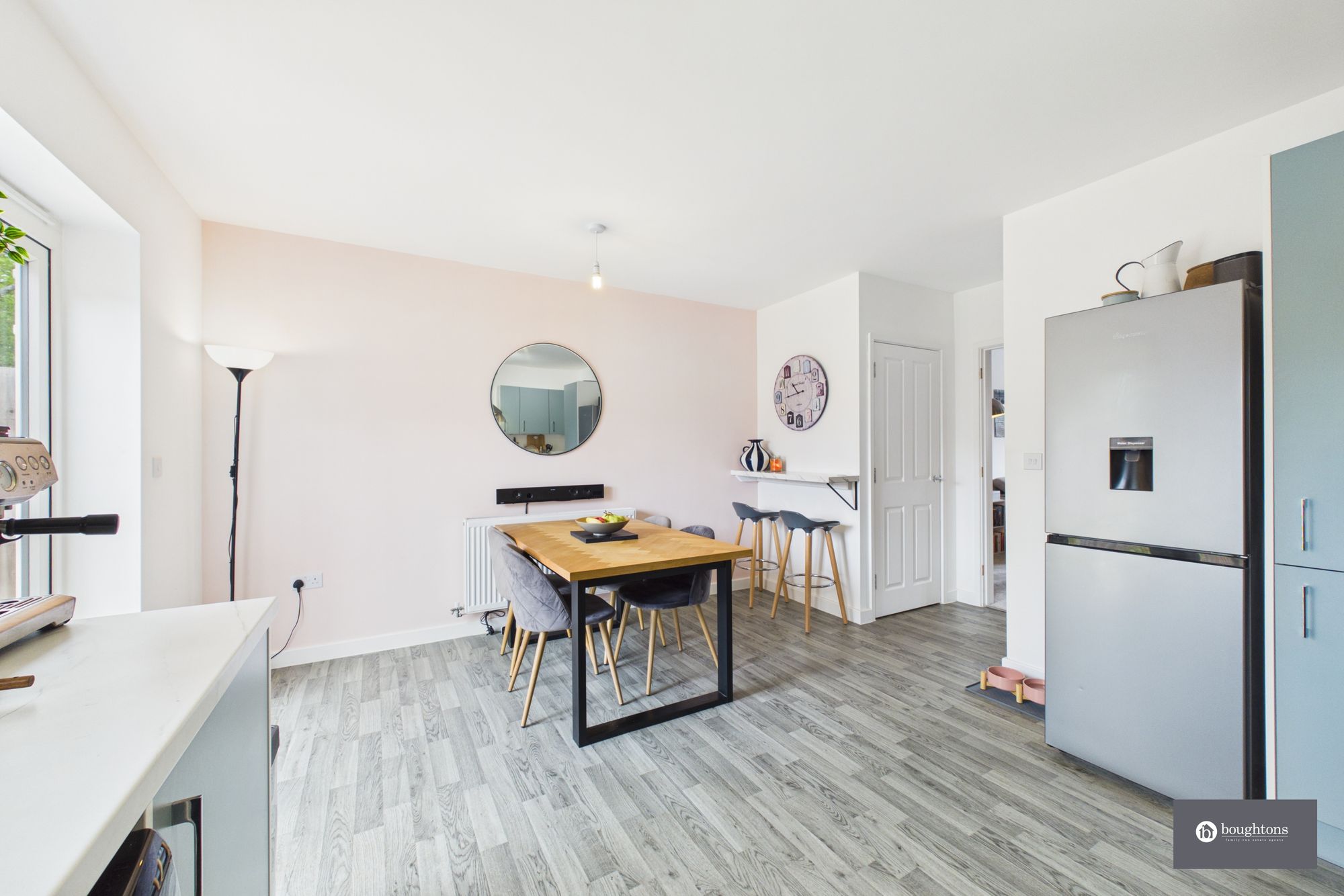 3 bed end of terrace house for sale in Field View, Brackley, NN13  - Property Image 9