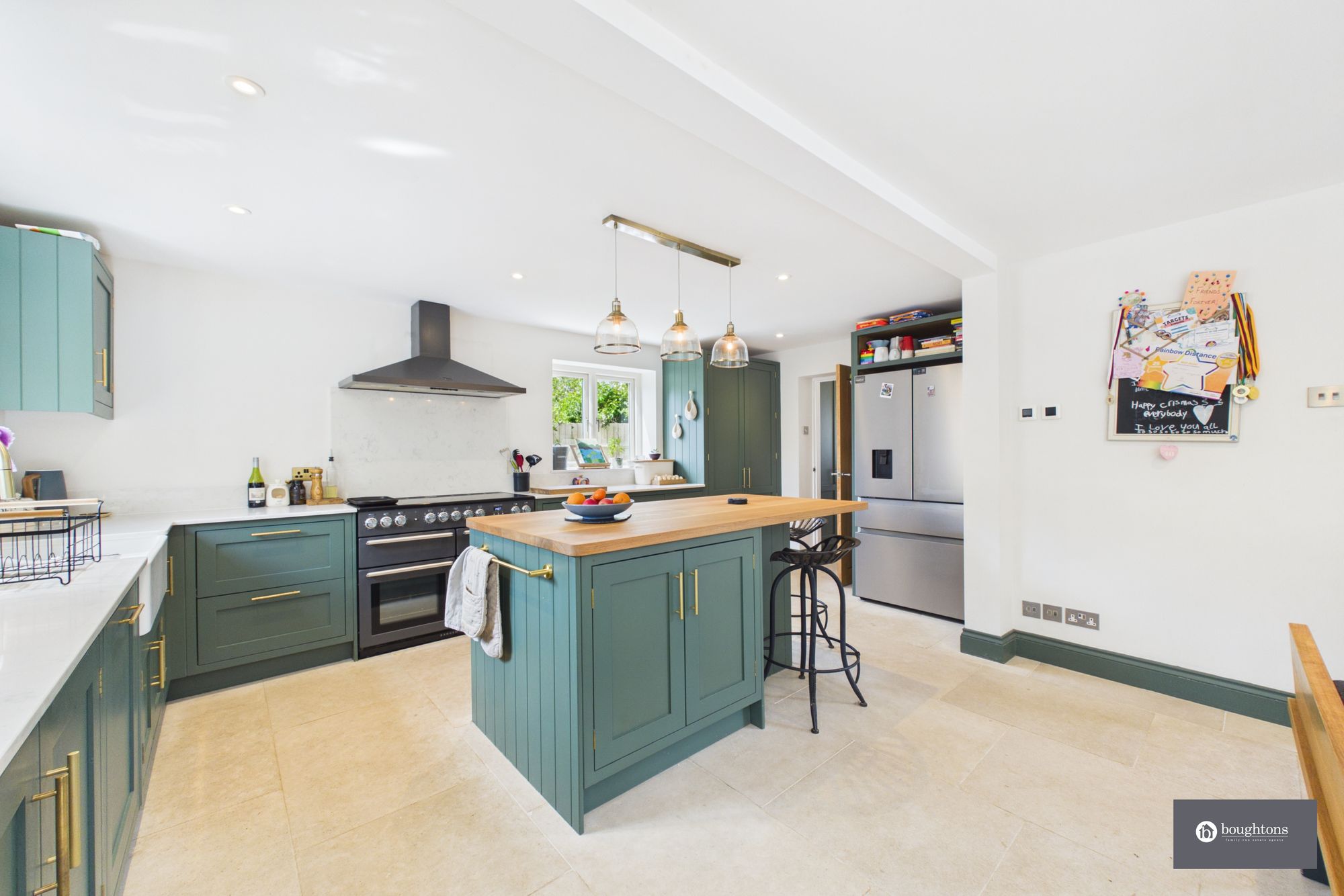 4 bed detached house for sale in Home Close, Silverstone, NN12  - Property Image 9