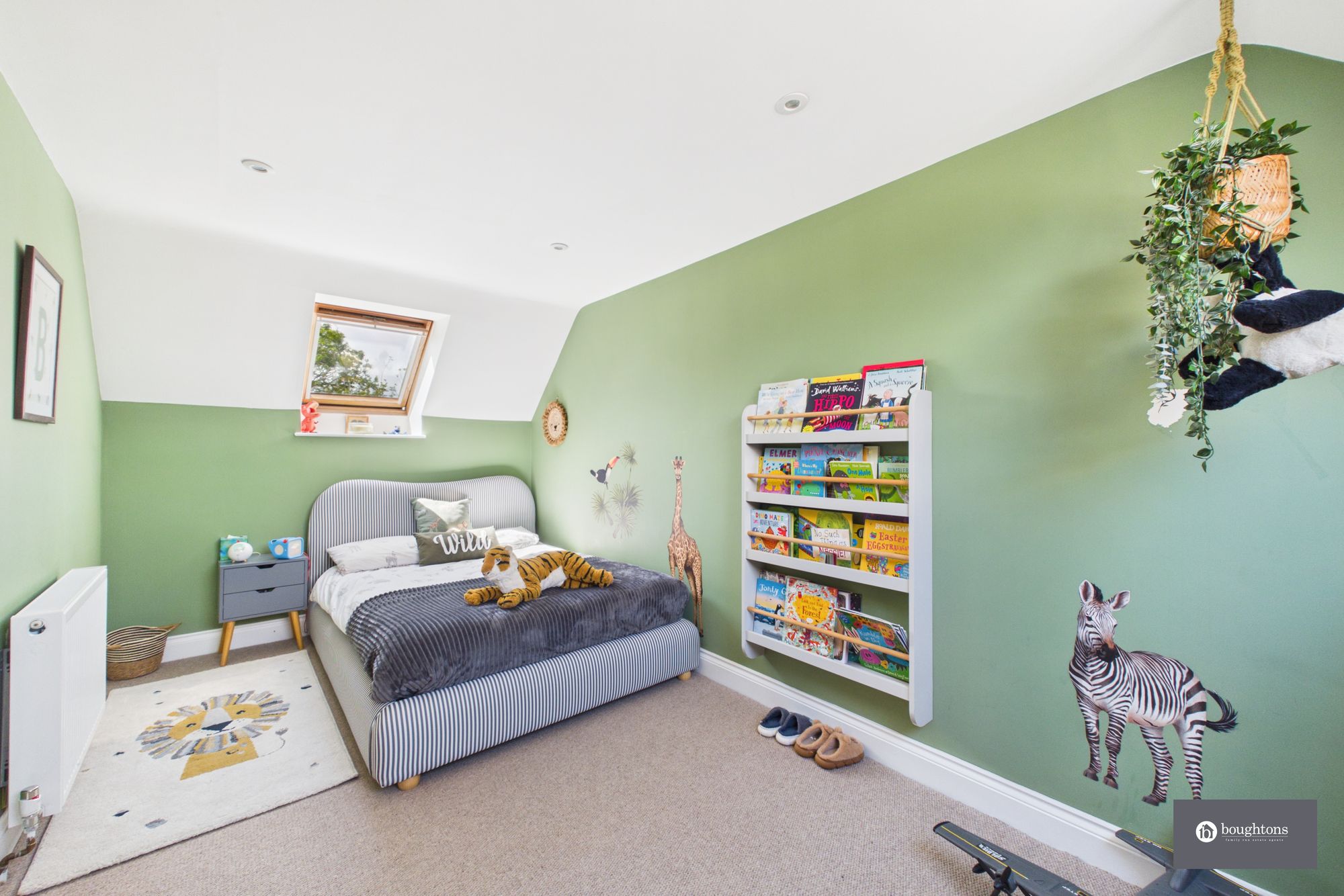 4 bed detached house for sale in Home Close, Silverstone, NN12  - Property Image 18