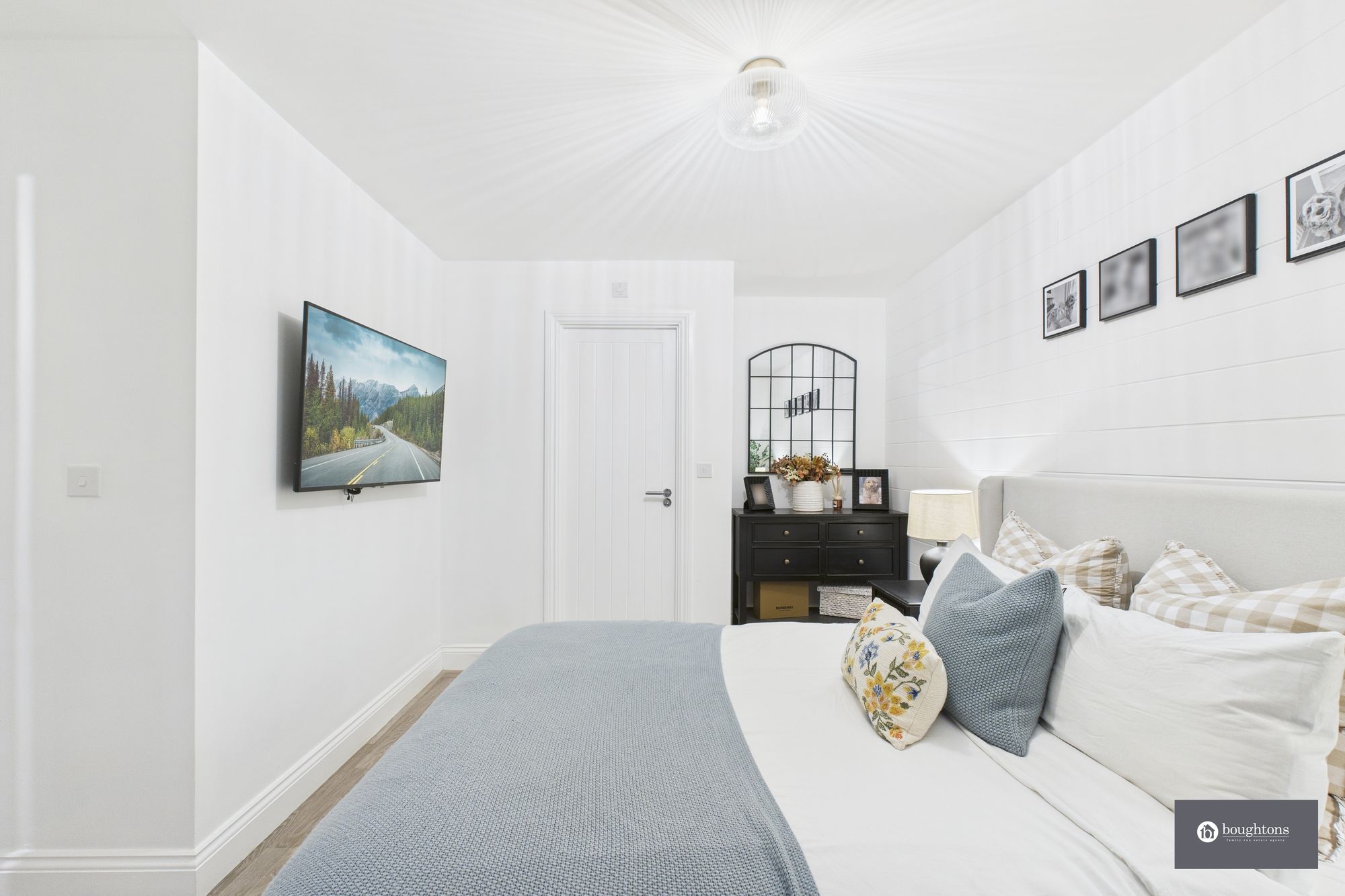 4 bed detached house for sale in Field View, Brackley, NN13  - Property Image 17