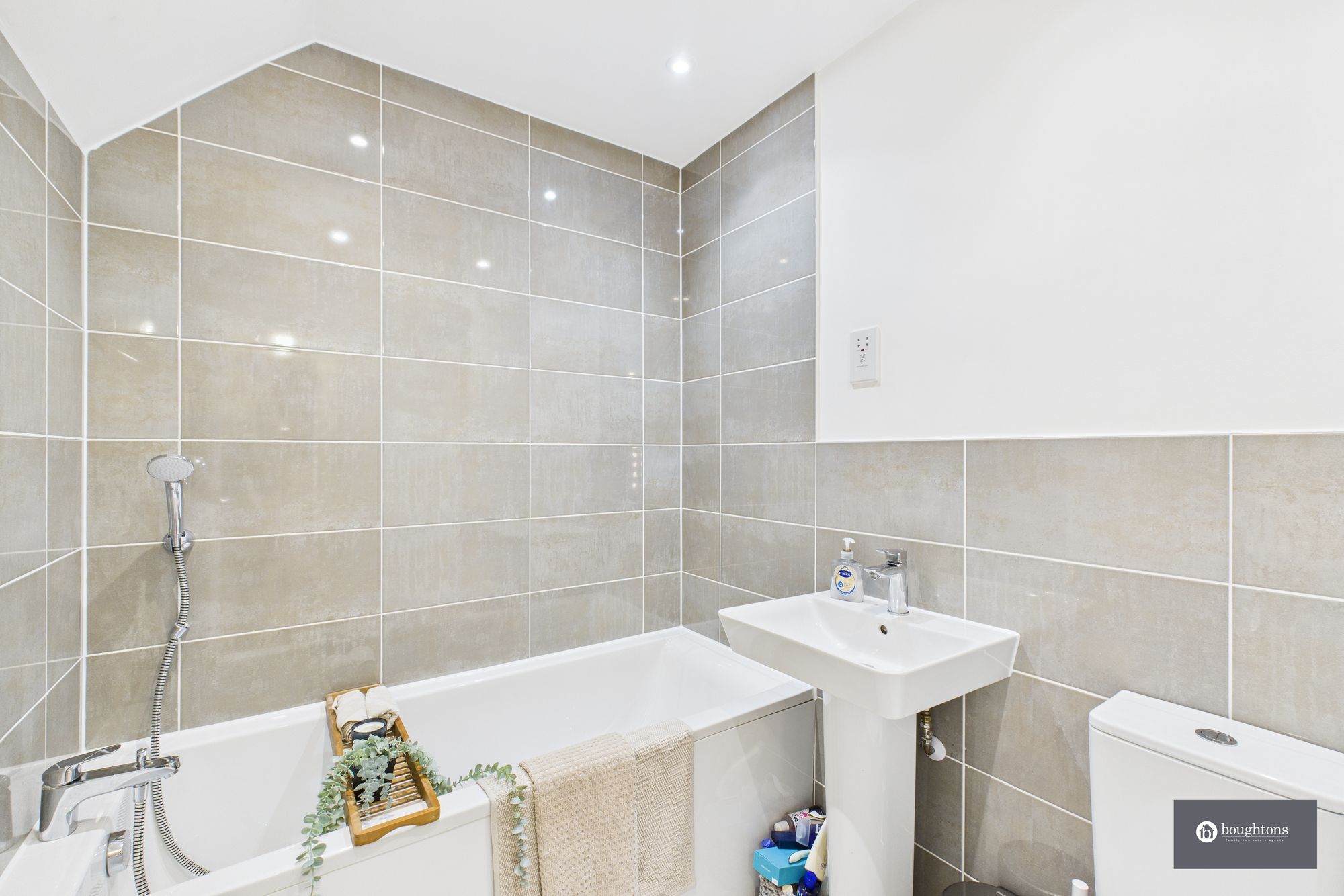 4 bed detached house for sale in Field View, Brackley, NN13  - Property Image 29