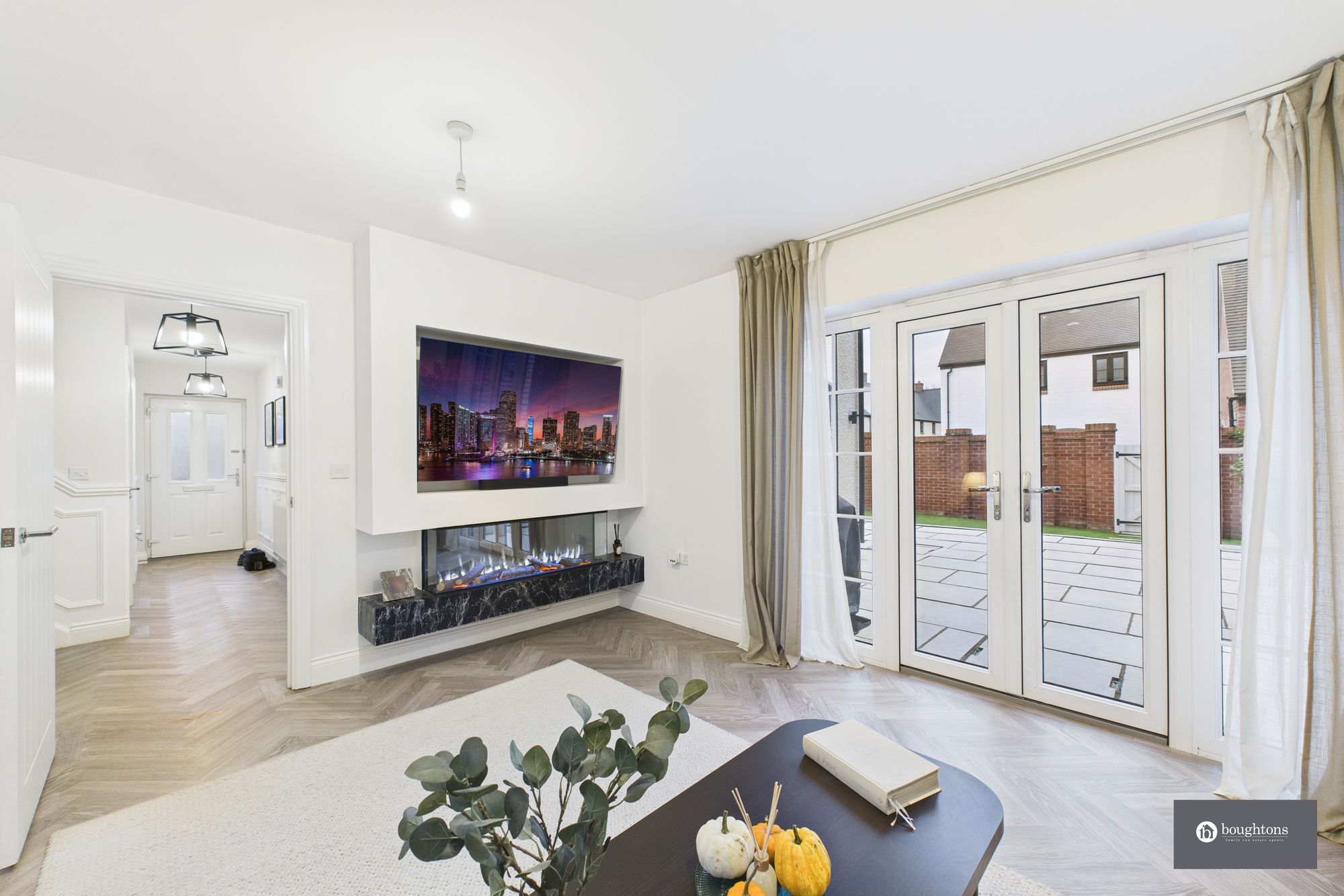 4 bed detached house for sale in Field View, Brackley, NN13  - Property Image 11