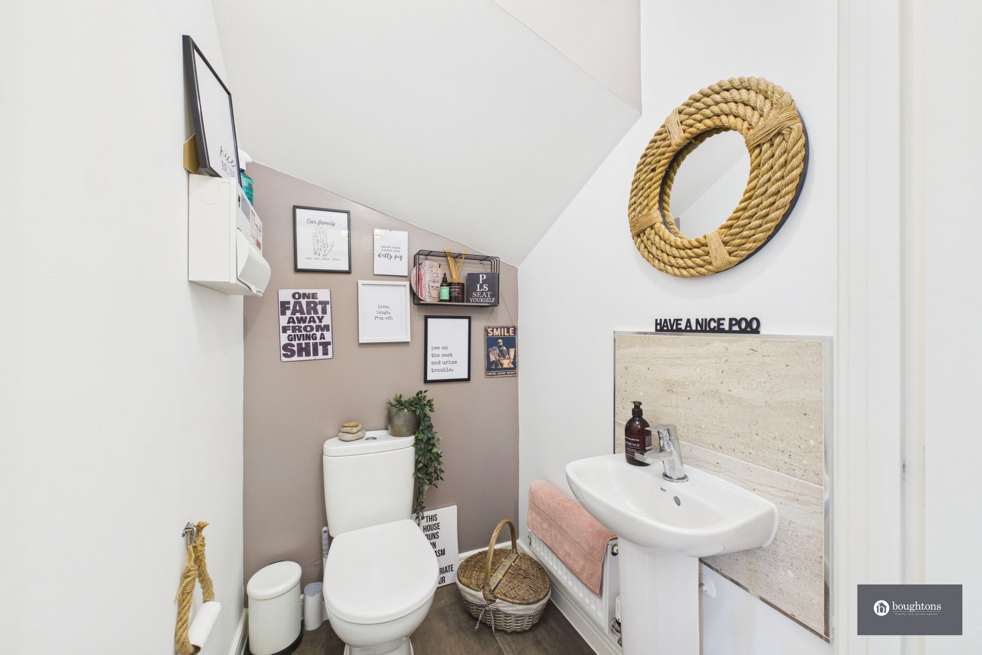 3 bed end of terrace house for sale in Squirrel Close, Brackley, NN13  - Property Image 10