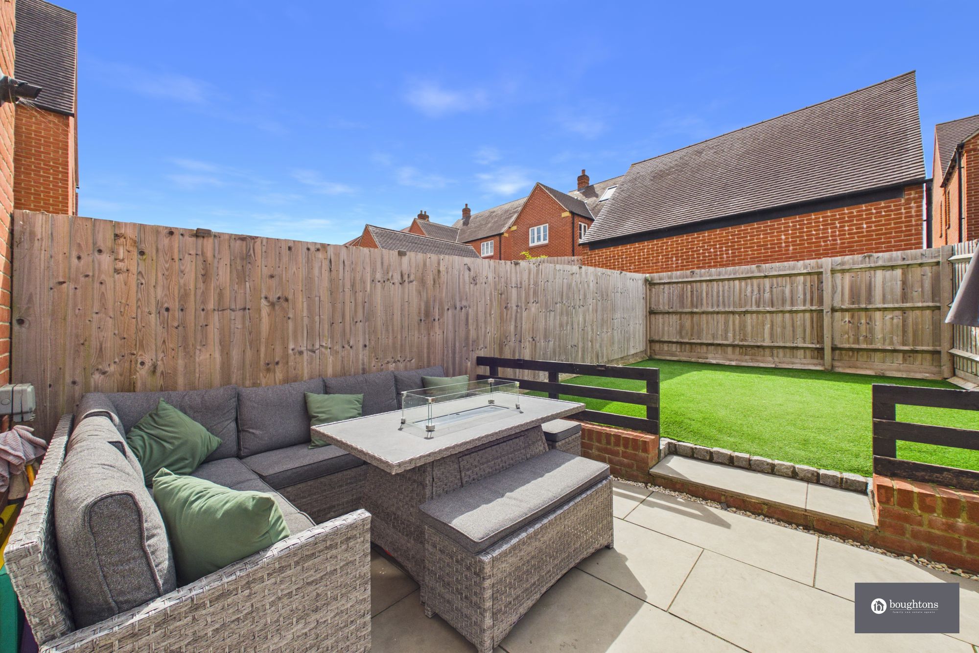 3 bed end of terrace house for sale in Squirrel Close, Brackley, NN13  - Property Image 18