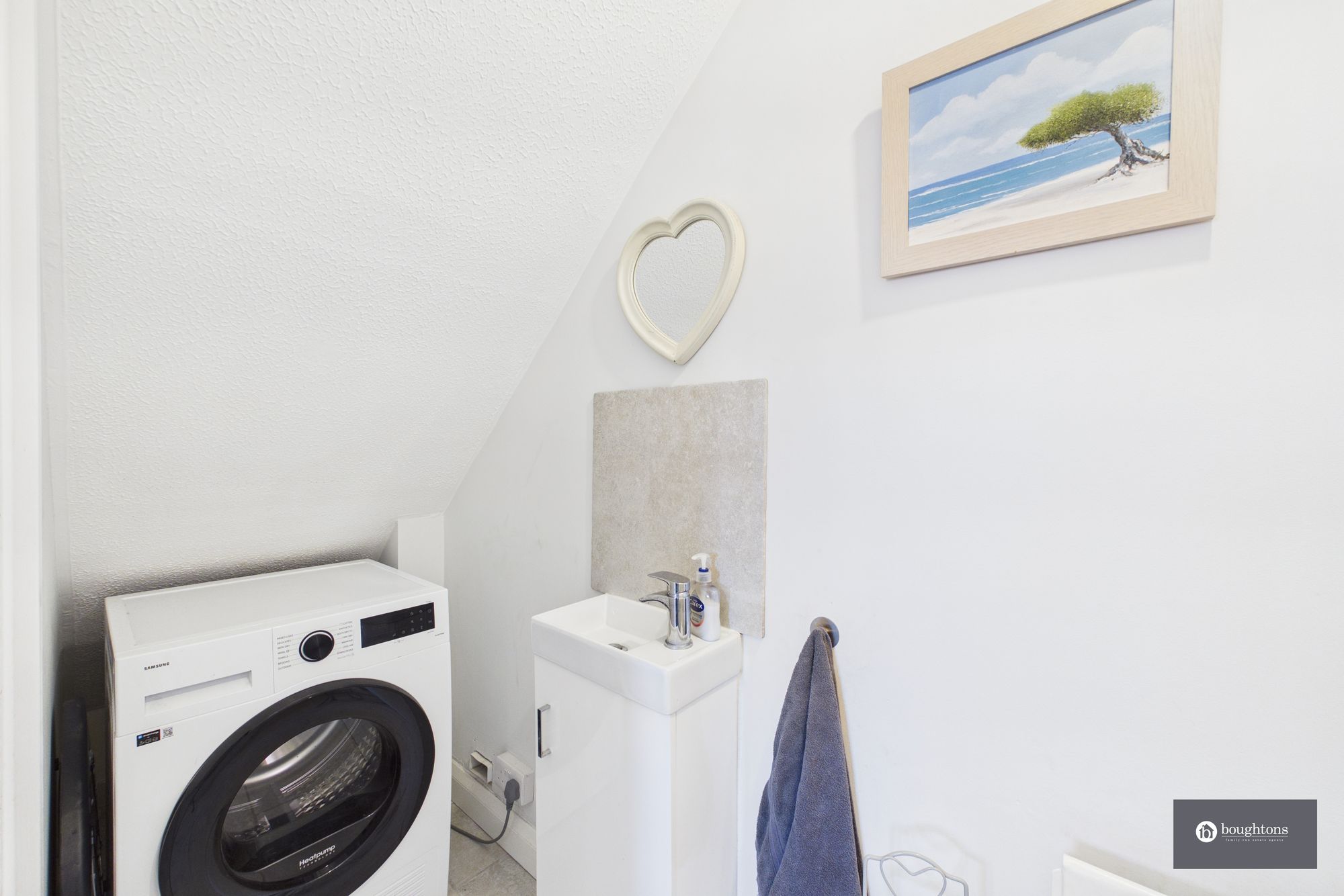 3 bed detached house for sale in Beech Drive, Brackley, NN13  - Property Image 13