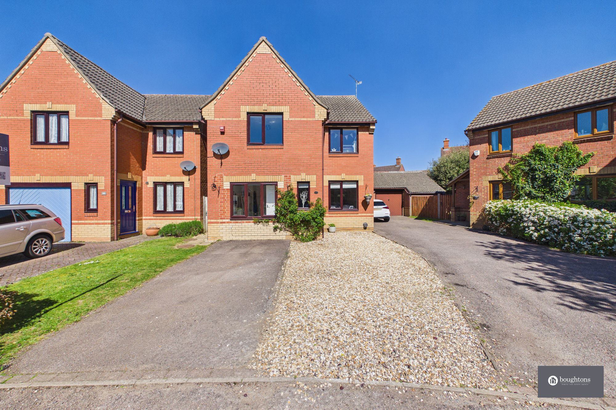 3 bed detached house for sale in Beech Drive, Brackley, NN13  - Property Image 27