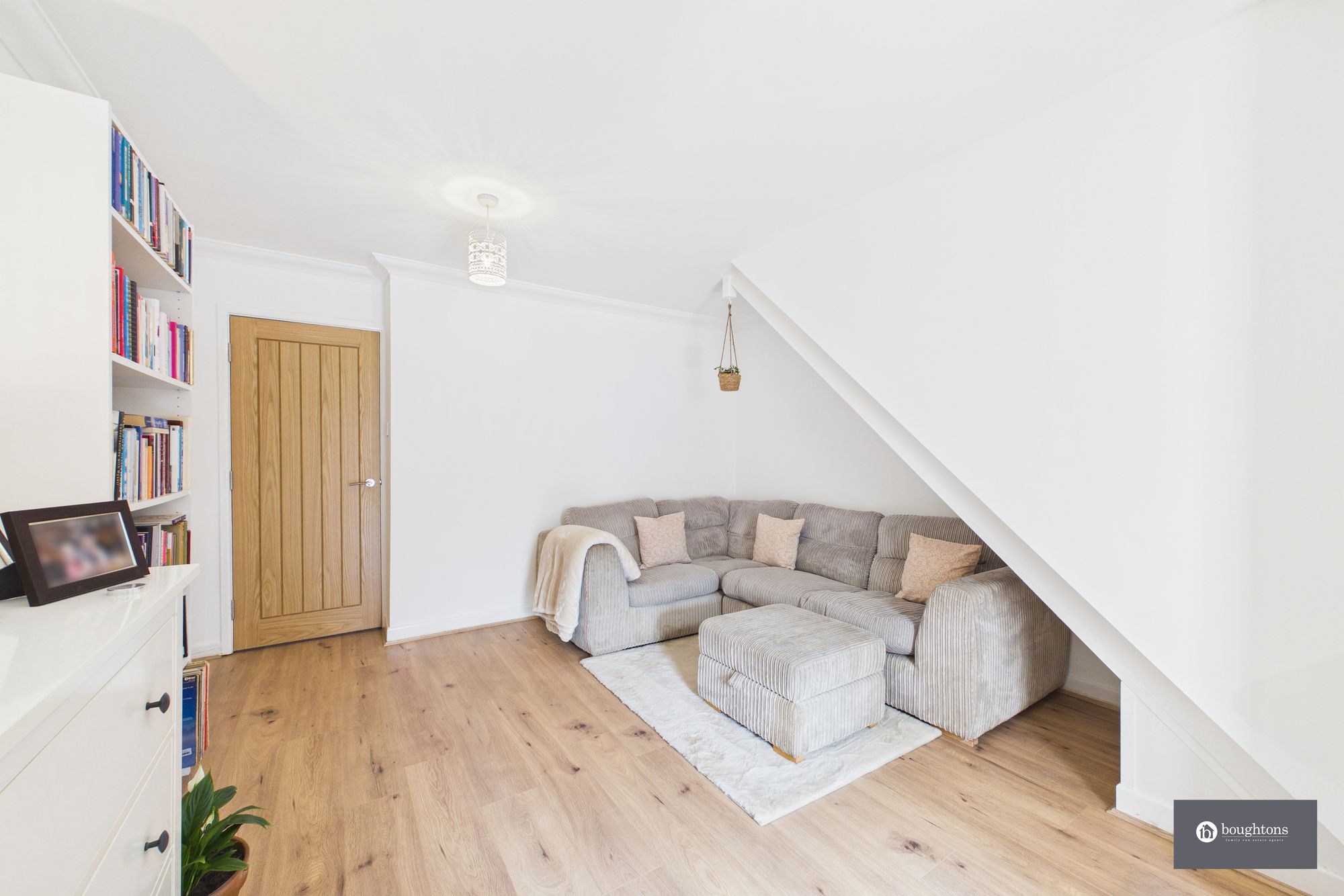 3 bed semi-detached house for sale in Capel Close, Akeley, MK18  - Property Image 12