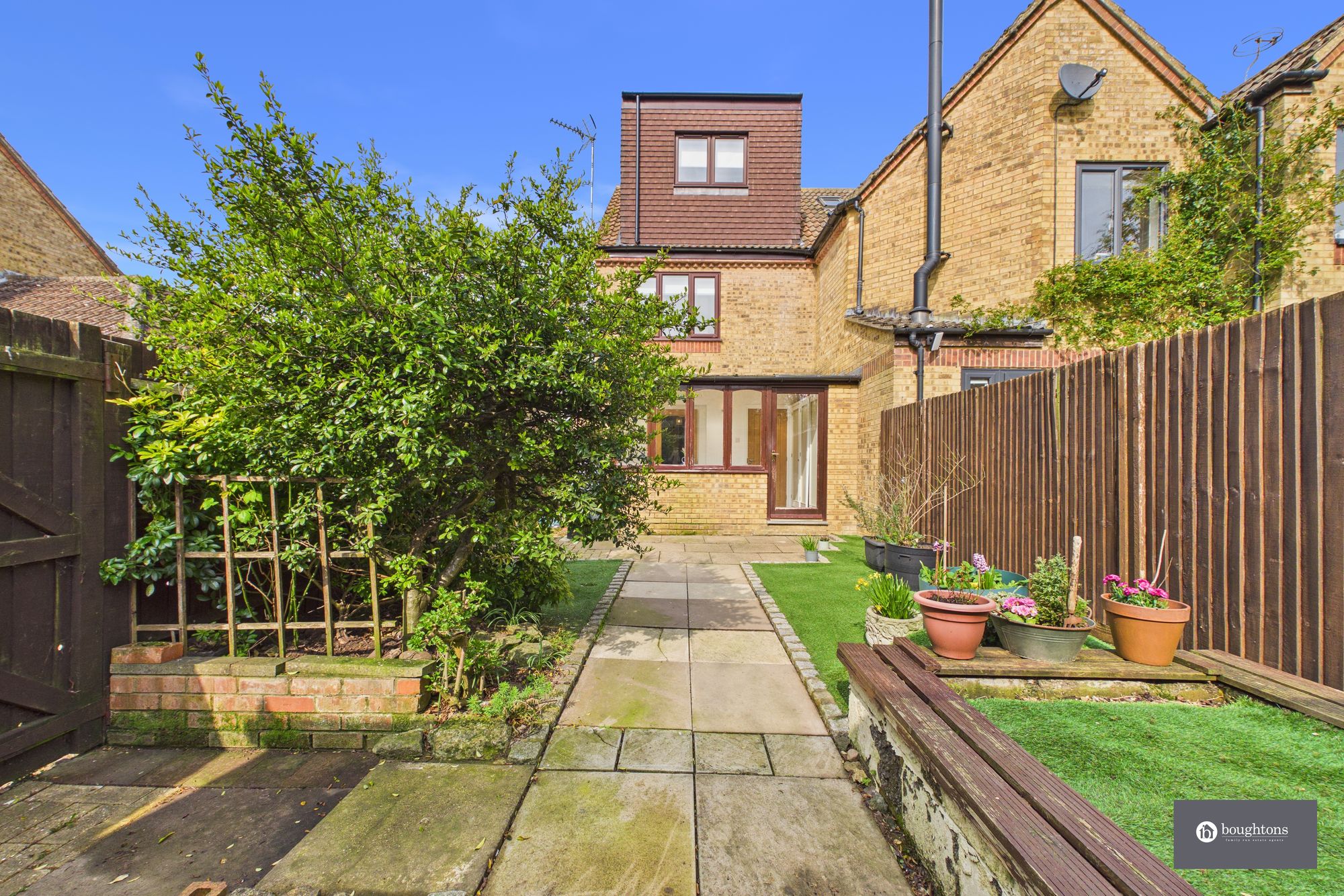 3 bed semi-detached house for sale in Capel Close, Akeley, MK18  - Property Image 26