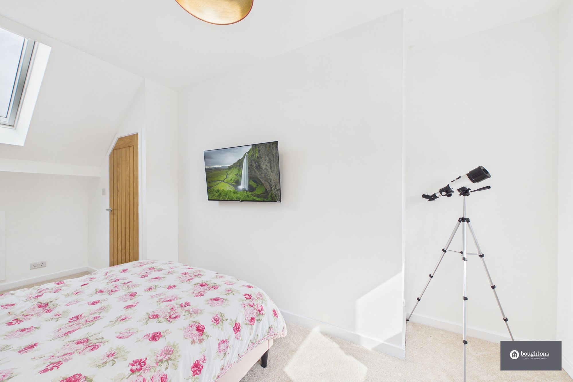 3 bed semi-detached house for sale in Capel Close, Akeley, MK18  - Property Image 20