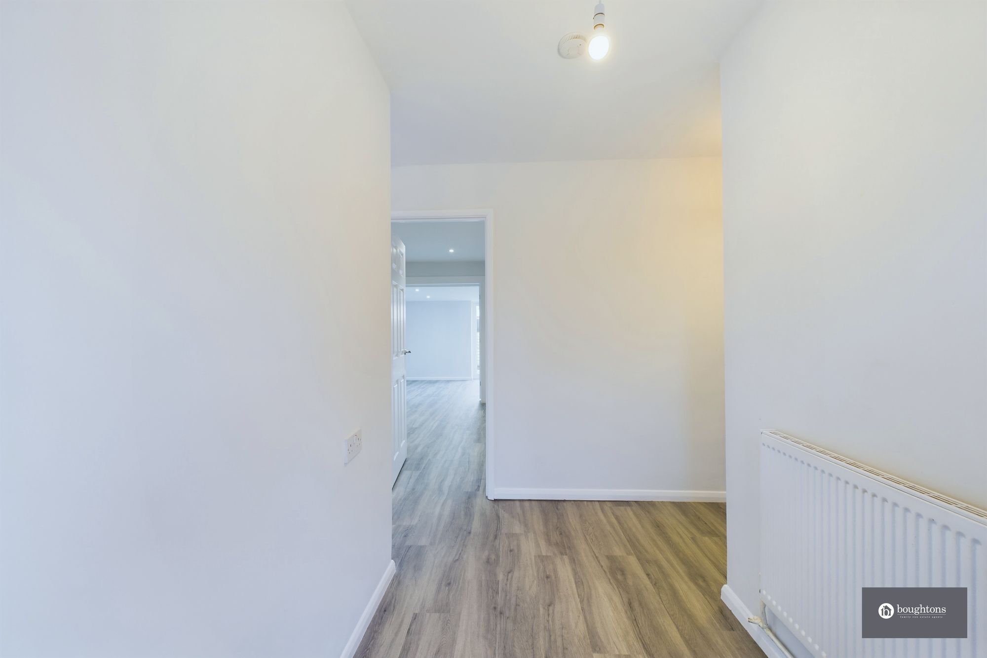 4 bed detached bungalow for sale in Brackley Road, Croughton, NN13  - Property Image 7