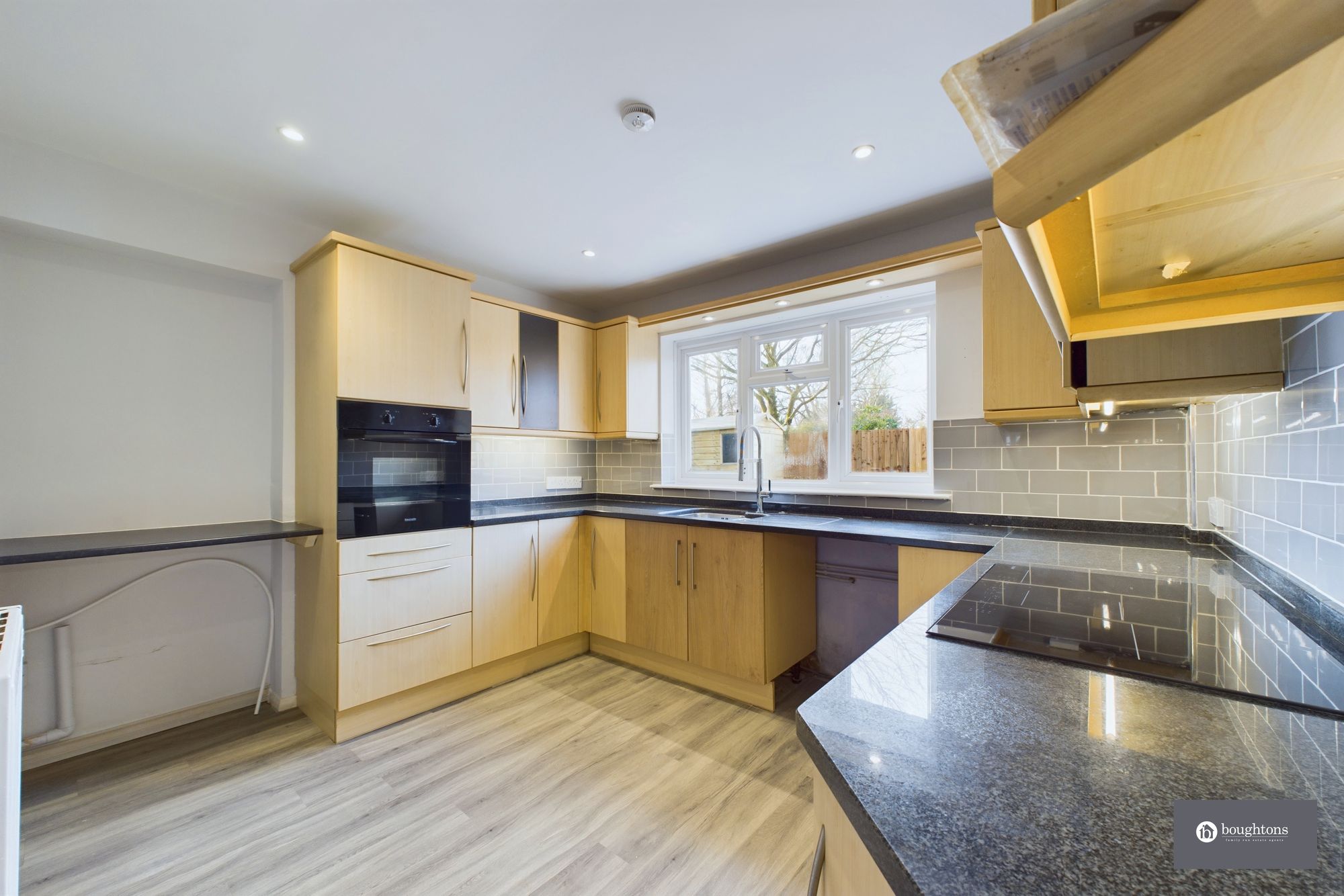 4 bed detached bungalow for sale in Brackley Road, Croughton, NN13  - Property Image 6