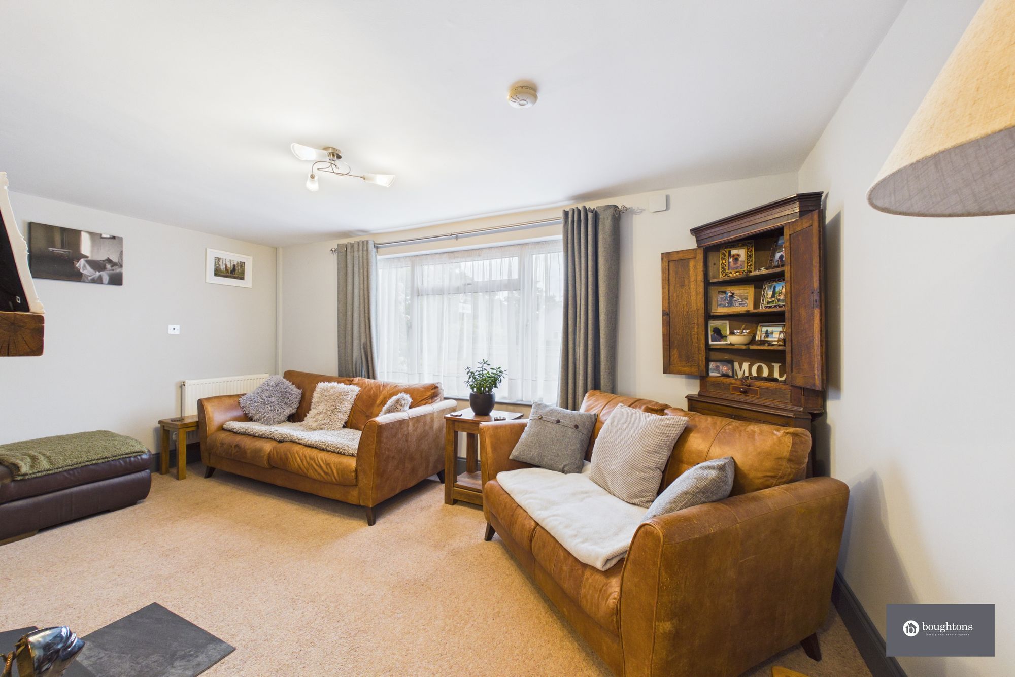 4 bed semi-detached house for sale in Myers Close, Charlton, OX17  - Property Image 7