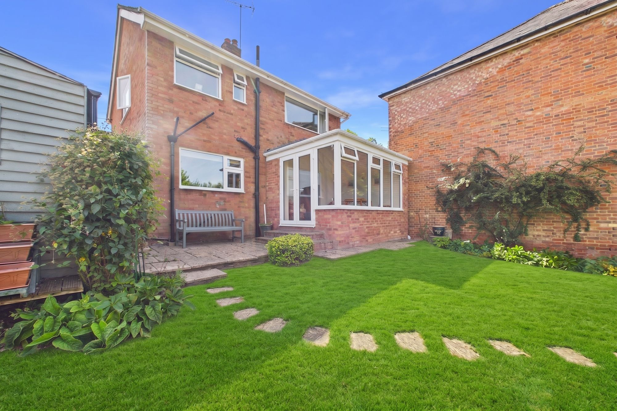 3 bed detached house for sale in Chandos Road, Buckingham, MK18  - Property Image 27