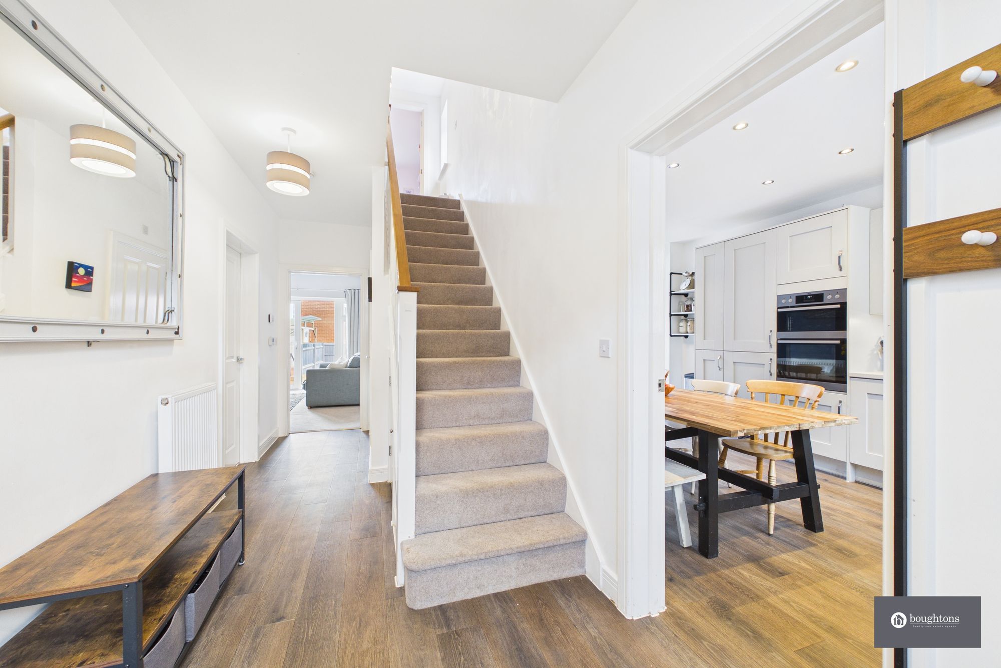 4 bed detached house for sale in Squirrel Close, Brackley, NN13  - Property Image 5