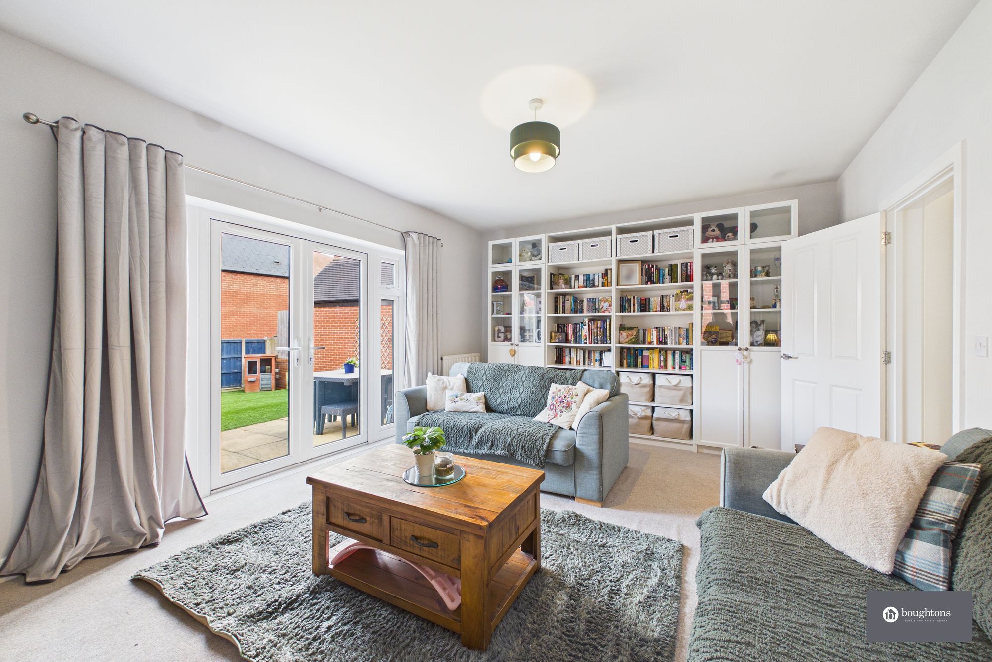 4 bed detached house for sale in Squirrel Close, Brackley, NN13  - Property Image 13