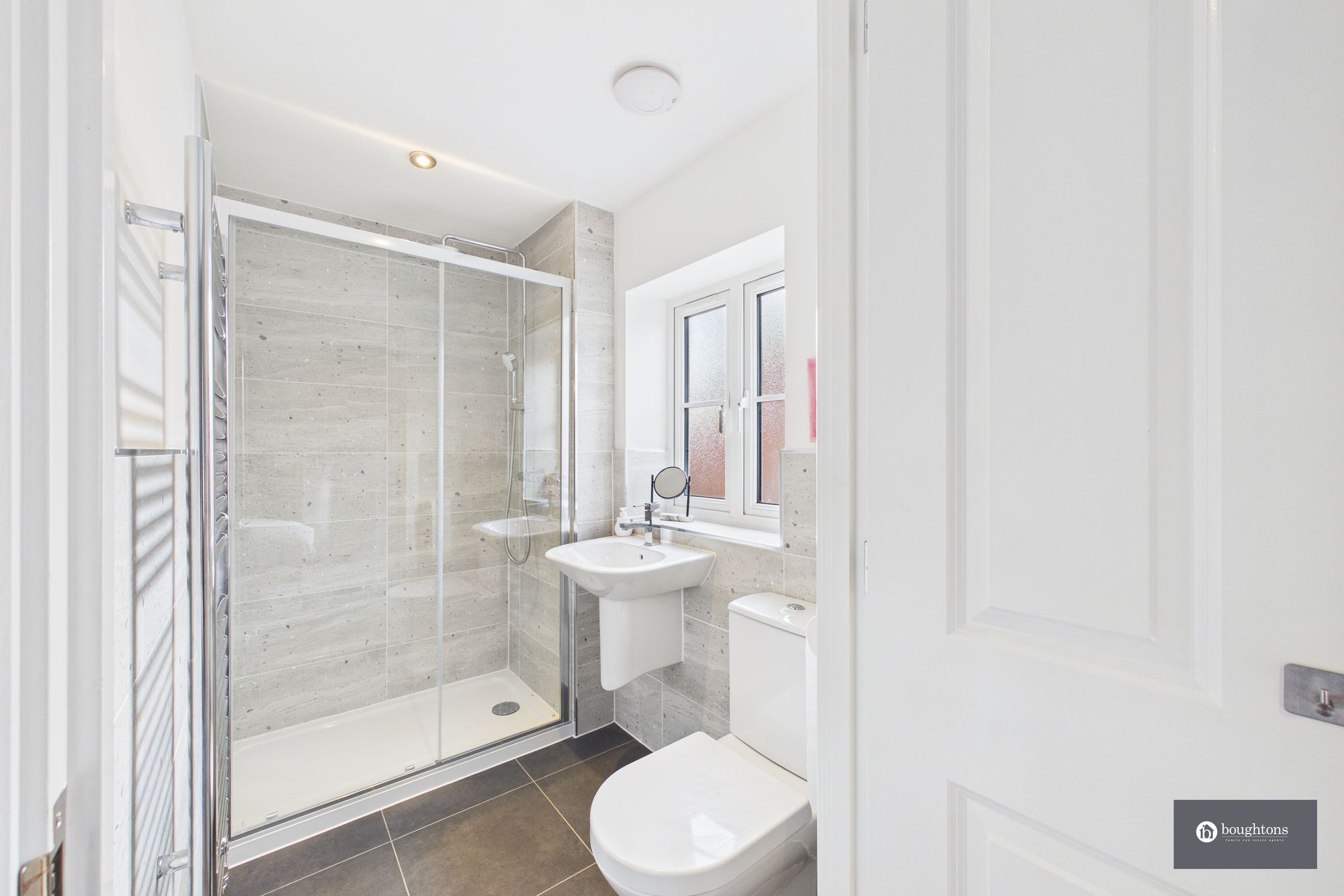 4 bed detached house for sale in Squirrel Close, Brackley, NN13  - Property Image 19