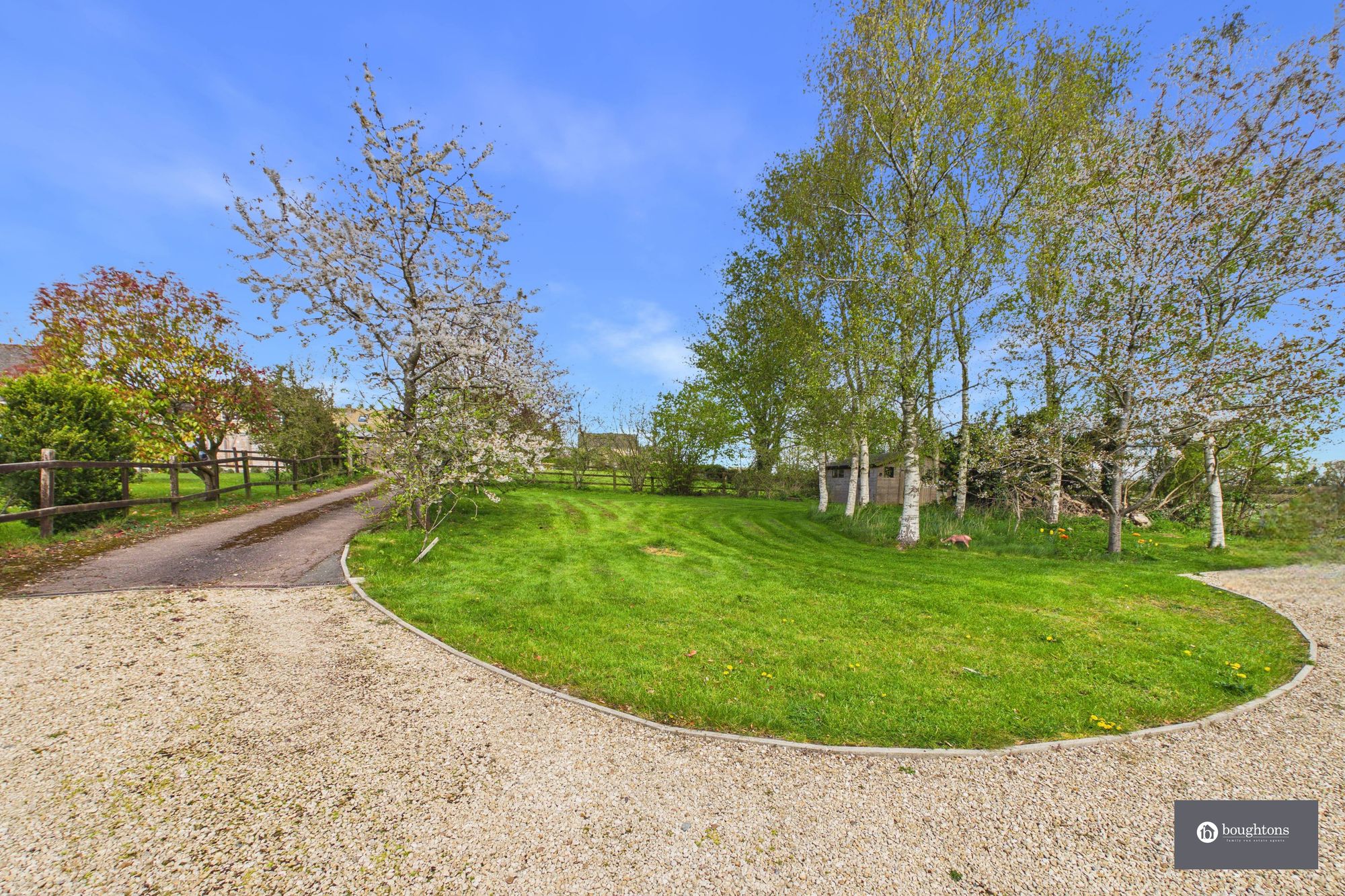 5 bed detached house for sale in Bodkins, Wappenham Road, Helmdon, NN13  - Property Image 4