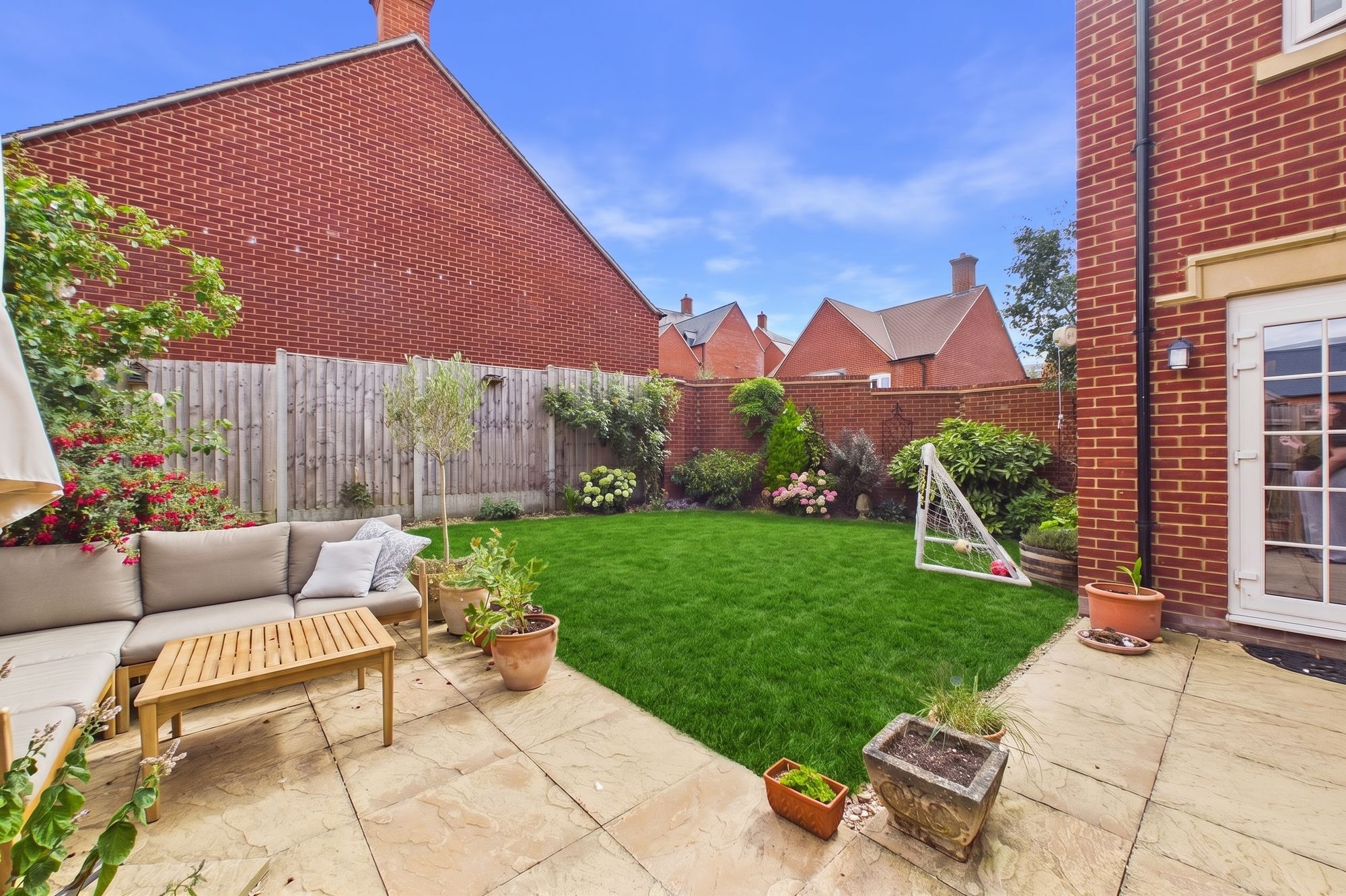 4 bed detached house for sale in Gold Avenue, Brackley, NN13  - Property Image 25