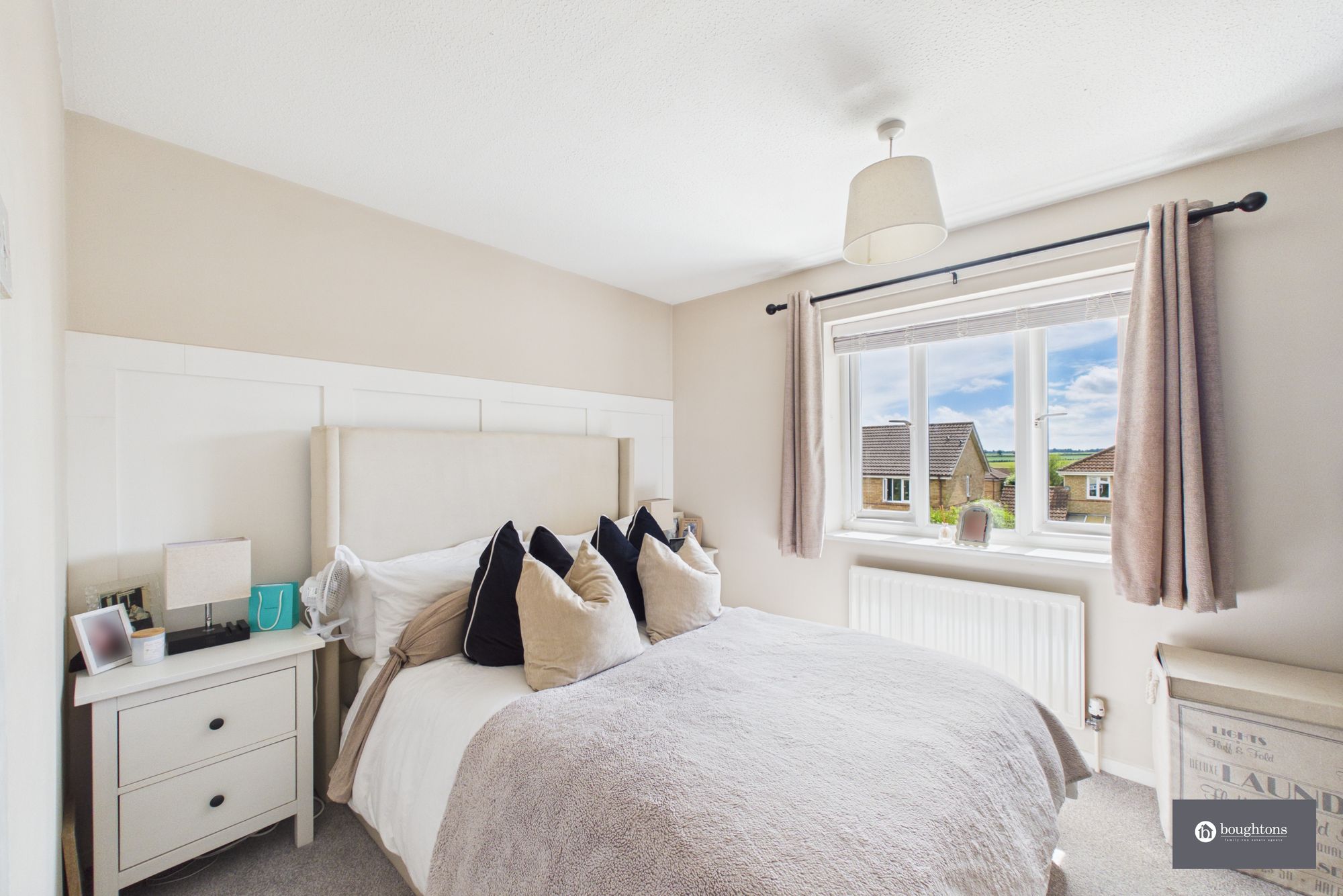 2 bed terraced house for sale in Brasenose Drive, Brackley, NN13  - Property Image 10