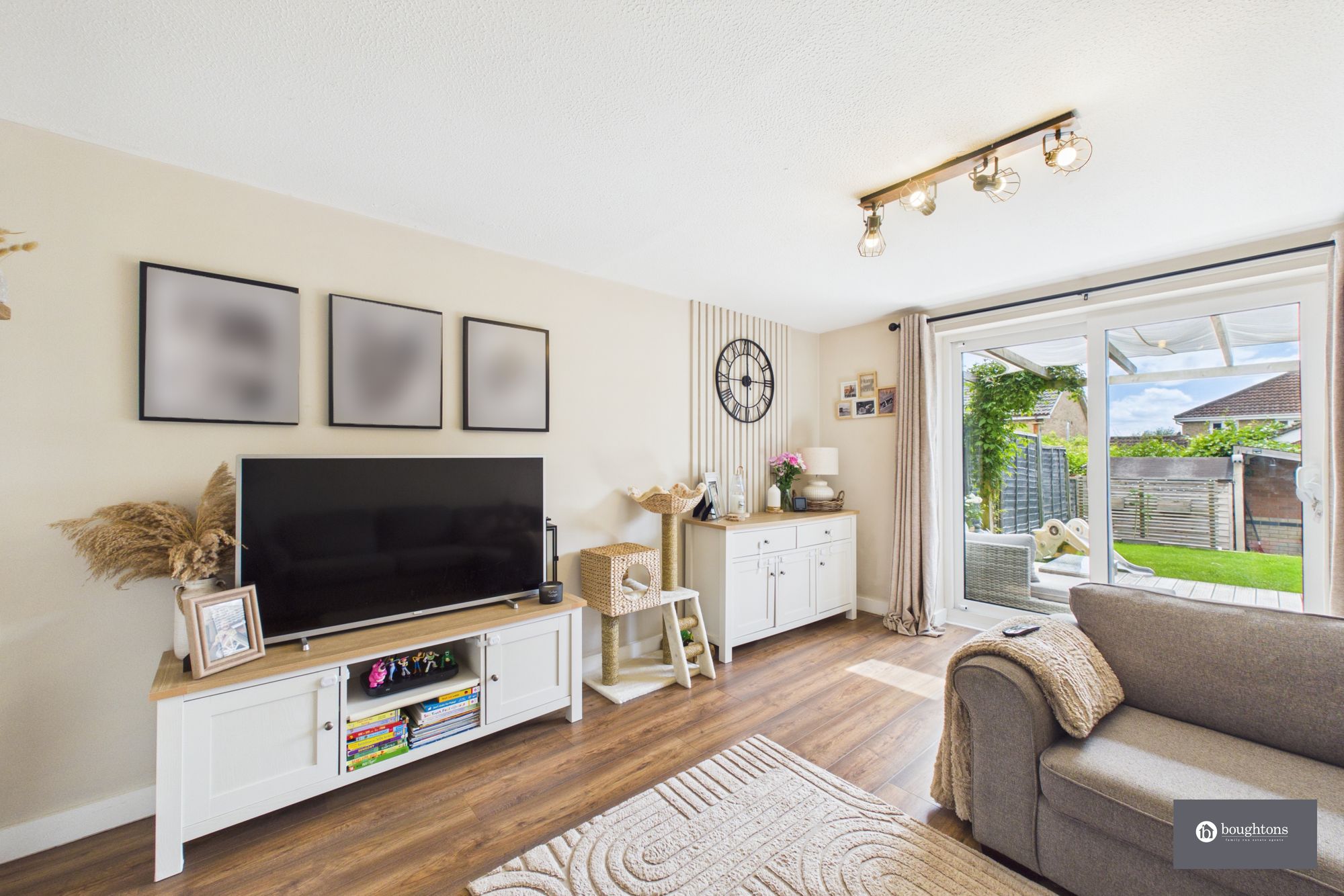 2 bed terraced house for sale in Brasenose Drive, Brackley, NN13  - Property Image 6