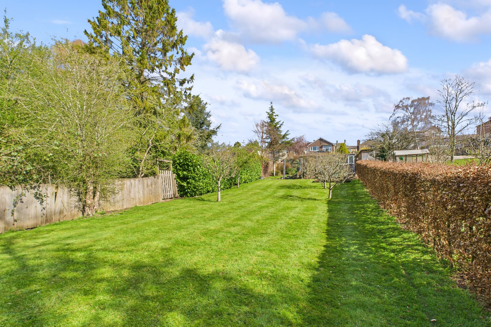 4 bed detached house for sale in Banbury Road, Brackley, NN13  - Property Image 37