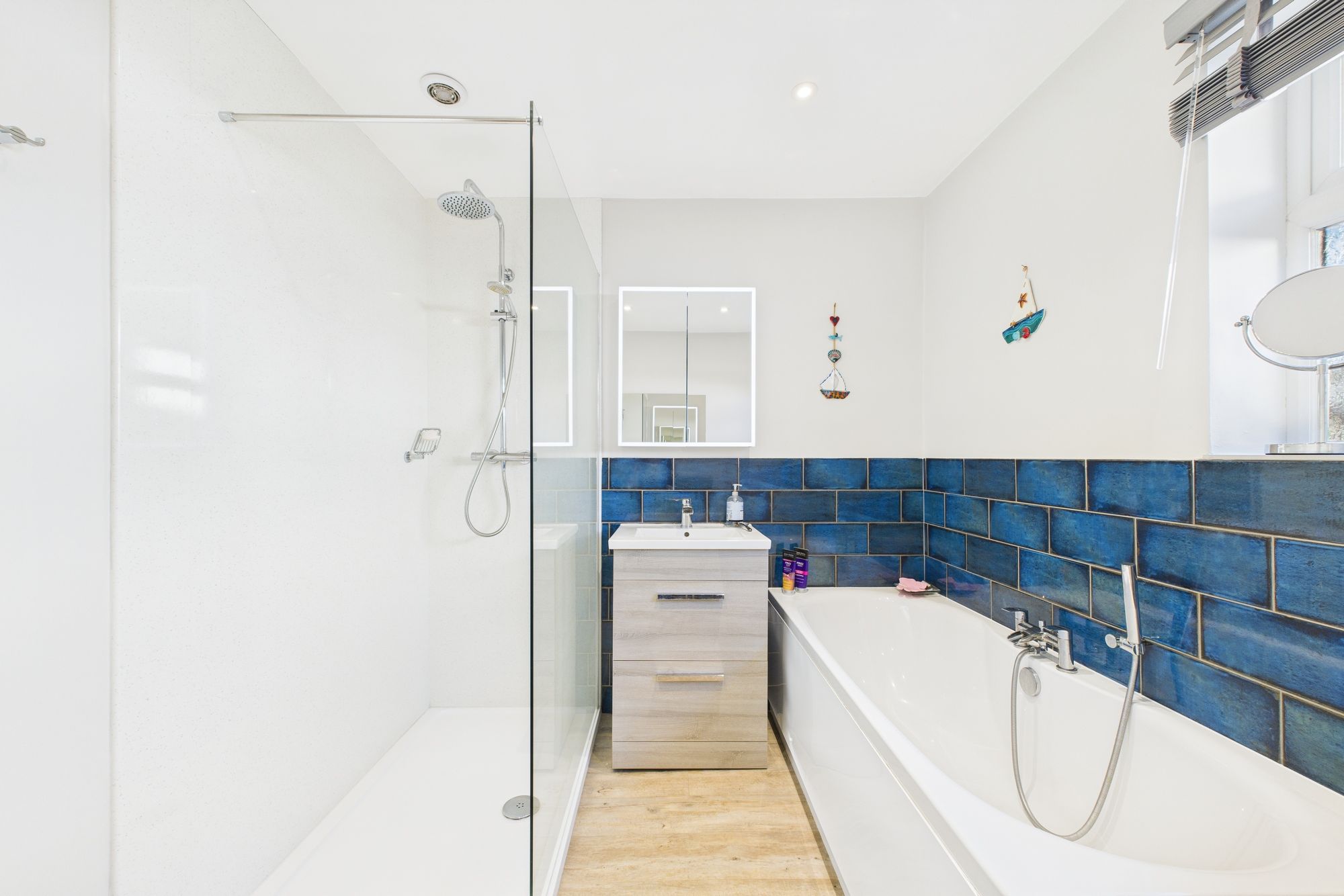 4 bed detached house for sale in Banbury Road, Brackley, NN13  - Property Image 21
