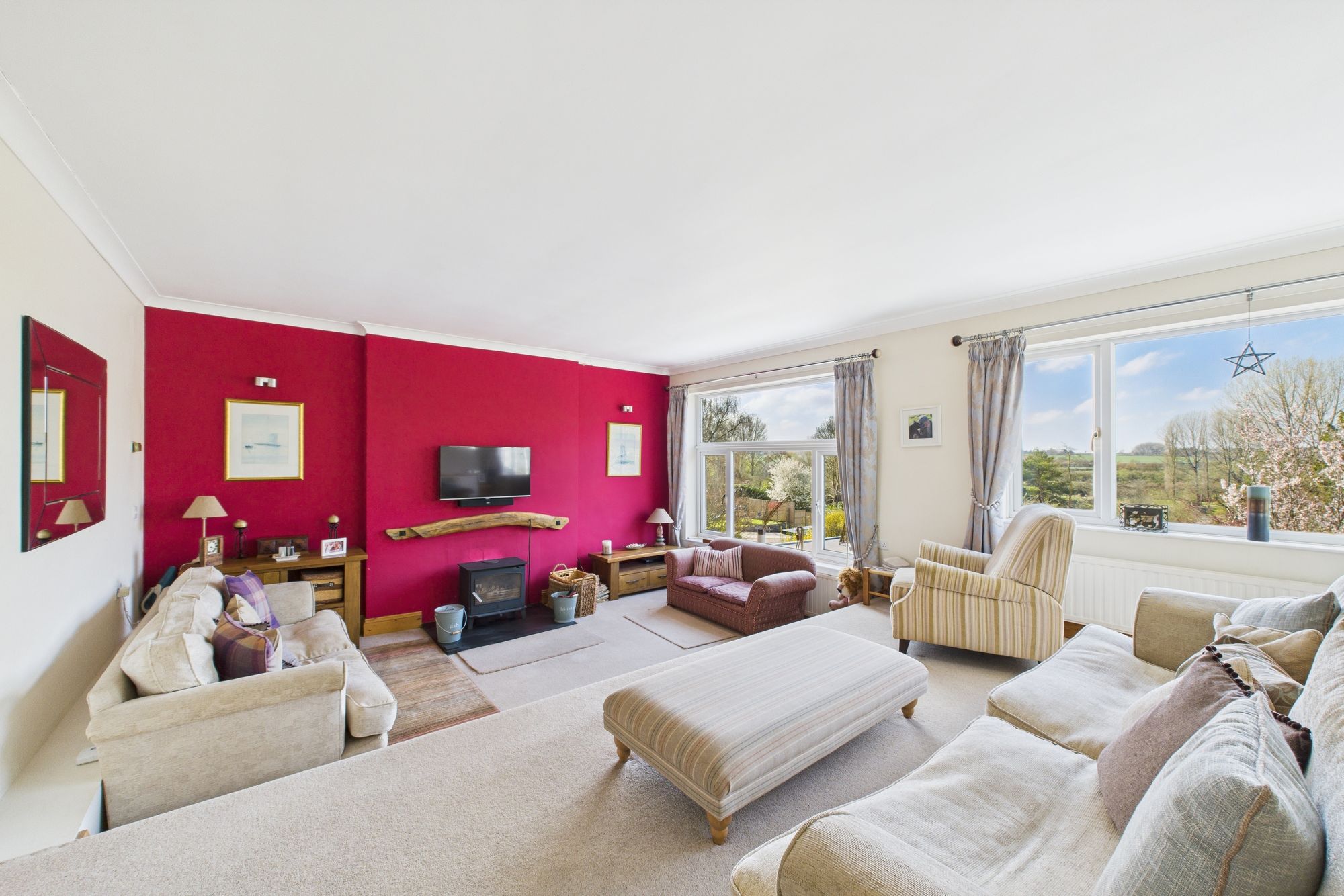 4 bed detached house for sale in Banbury Road, Brackley, NN13  - Property Image 16