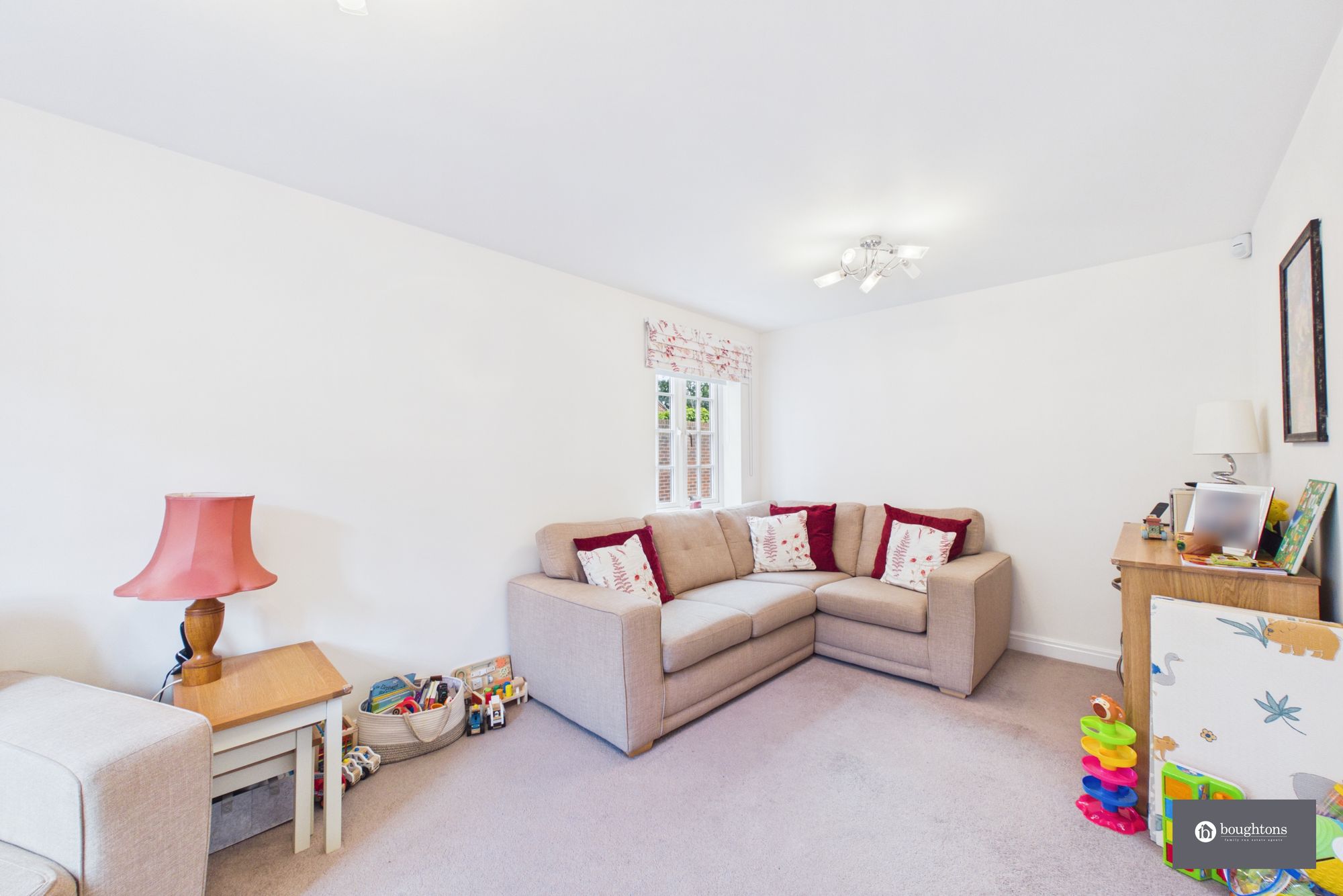 3 bed semi-detached house for sale in Gilbert Scott Gardens, Gawcott, MK18  - Property Image 8