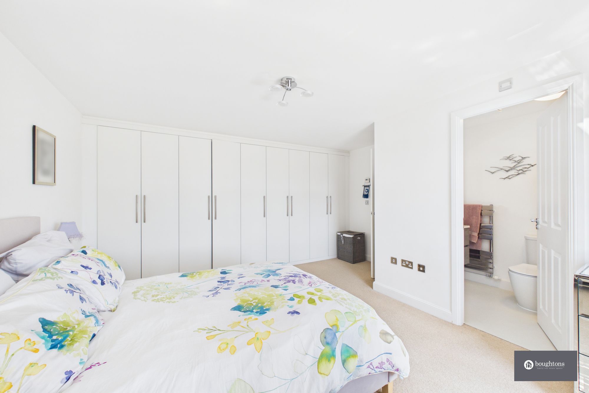 4 bed detached house for sale in Bobbins Way, Buckingham, MK18  - Property Image 13