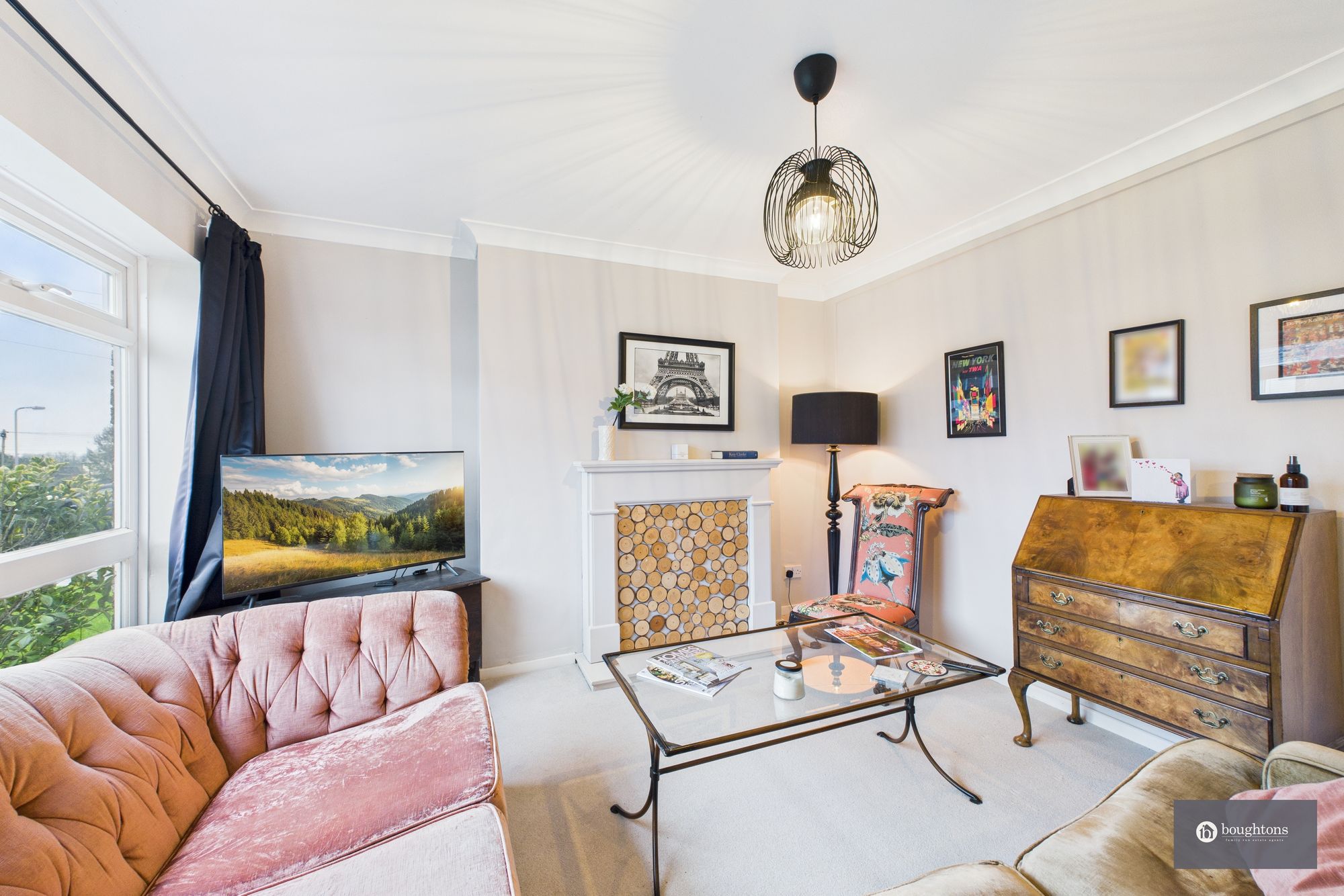 3 bed semi-detached house for sale in Manor Park, Maids Moreton, MK18  - Property Image 2