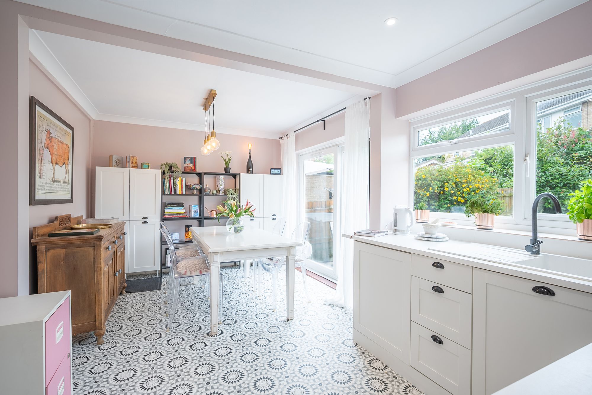 3 bed semi-detached house for sale in Manor Park, Maids Moreton, MK18  - Property Image 9