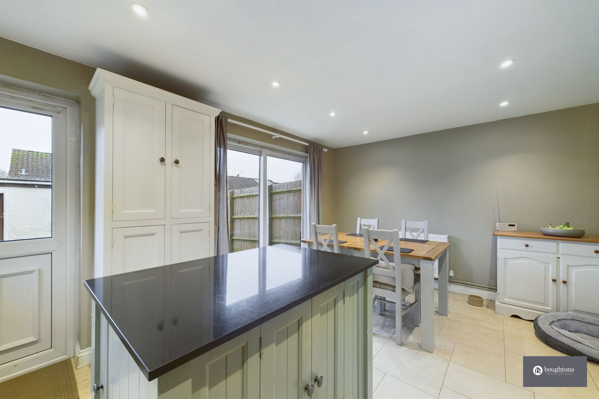 3 bed semi-detached house for sale in Nether Close, Brackley, NN13  - Property Image 8