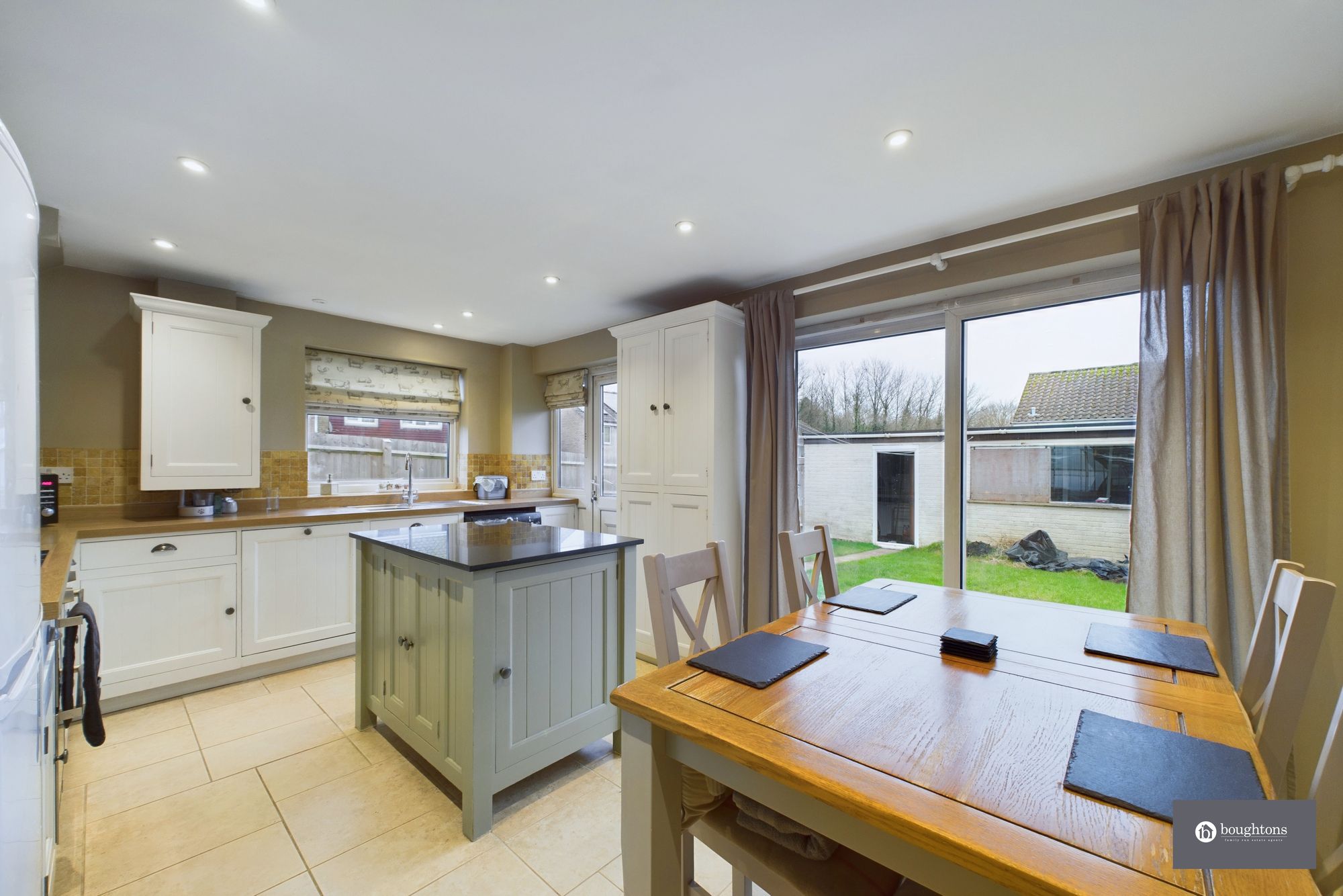 3 bed semi-detached house for sale in Nether Close, Brackley, NN13  - Property Image 7