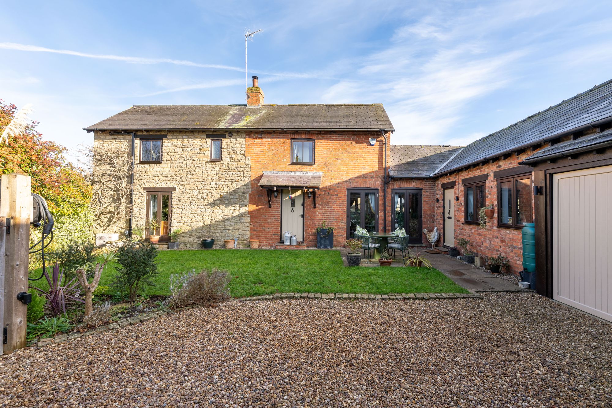 3 bed barn conversion for sale in Helmdon Road, Sulgrave, OX17  - Property Image 26