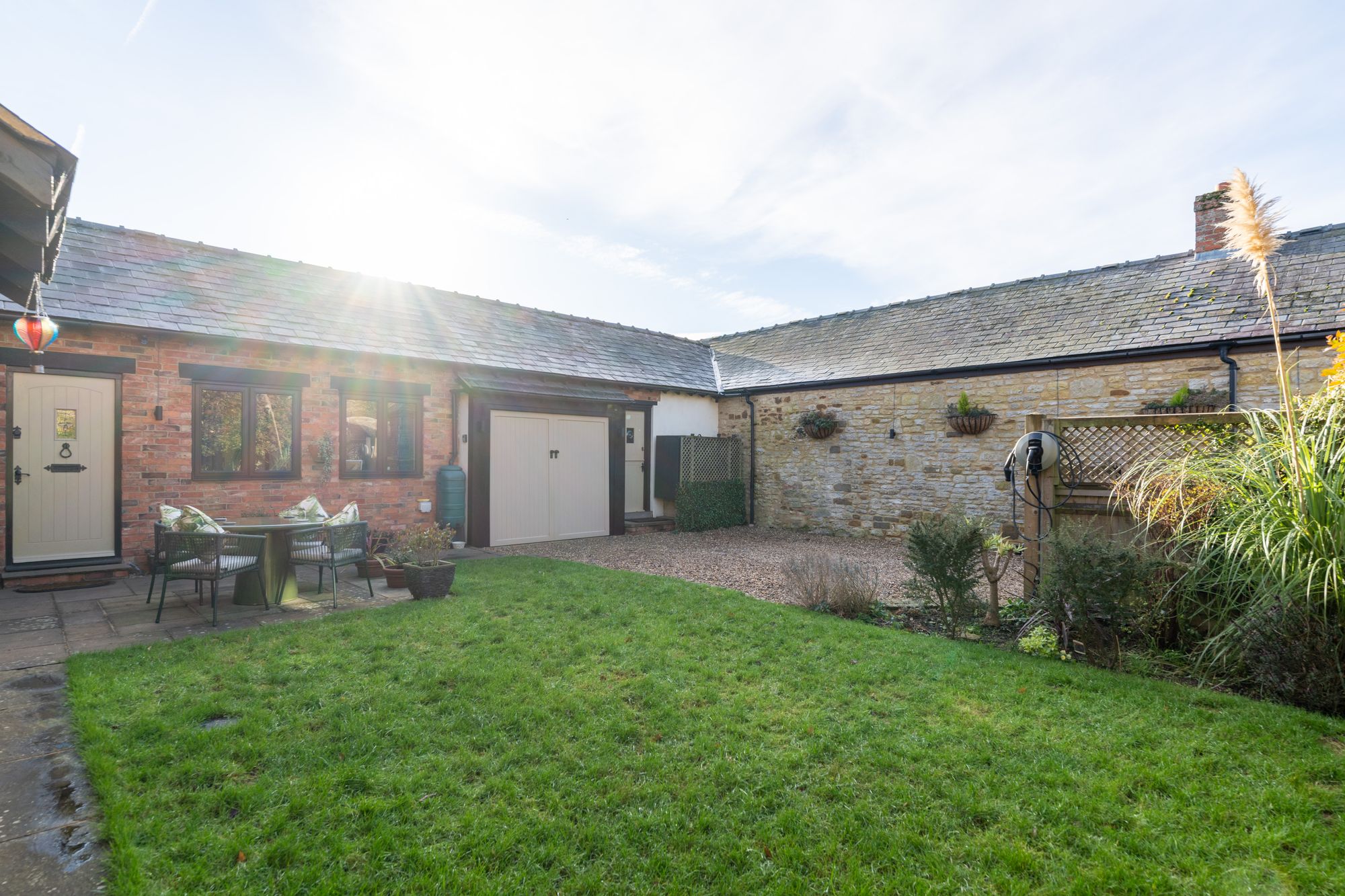 3 bed barn conversion for sale in Helmdon Road, Sulgrave, OX17  - Property Image 27